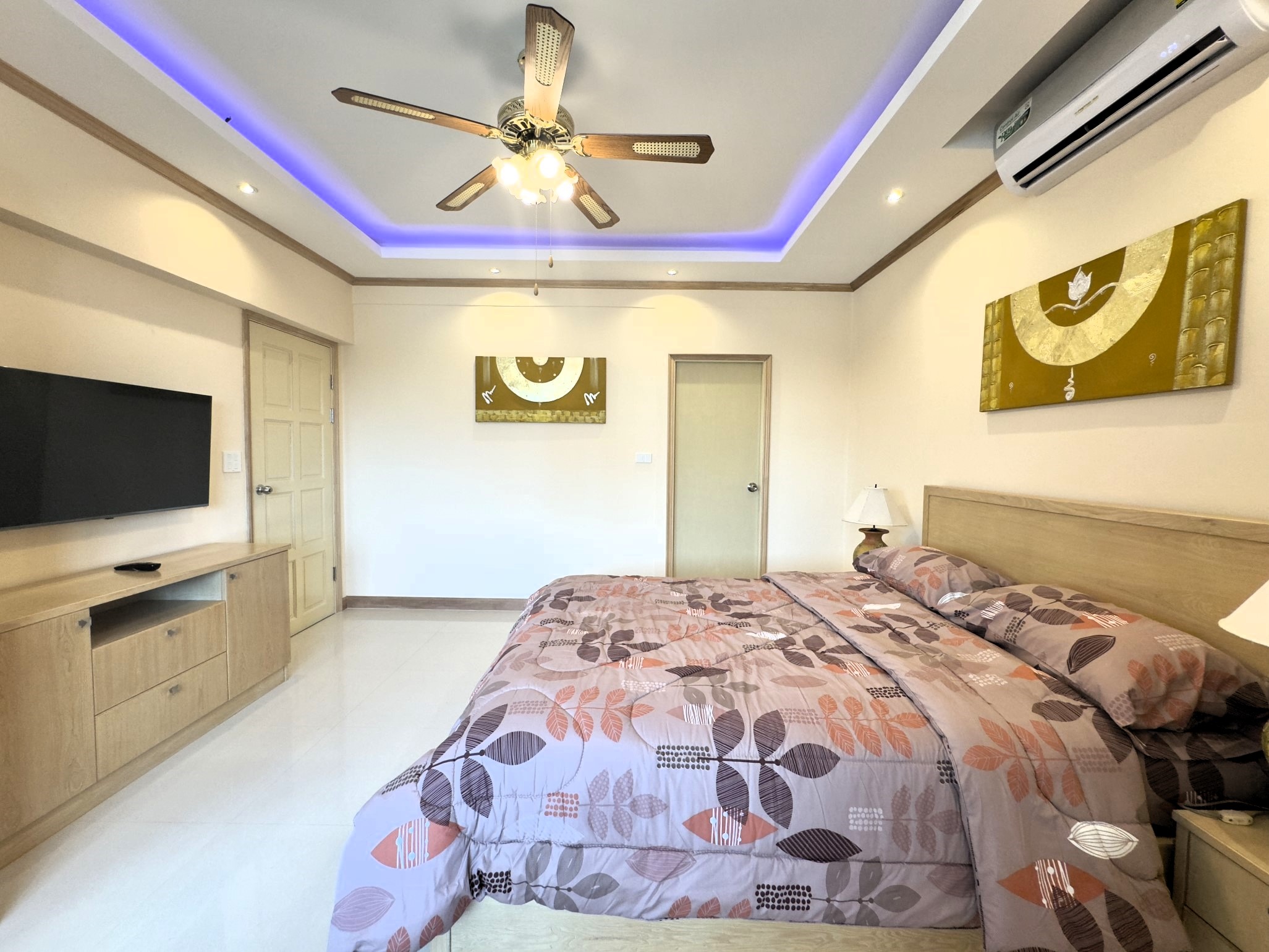 Keha/F5 1 BED · 2 BATH · 64 SQ M · 2 BALCONIES · CORNER APARTMENT 18