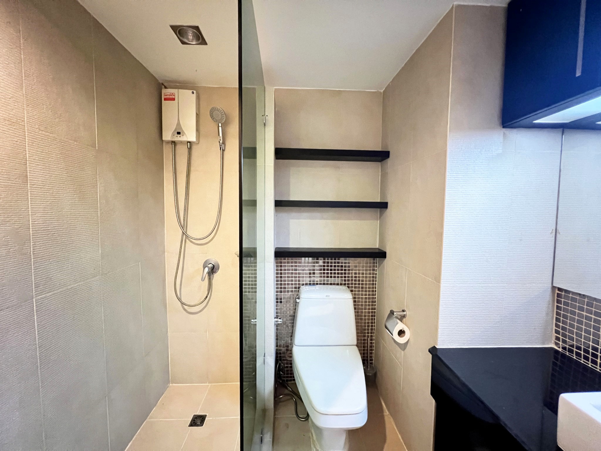 Jomtien Beach Condominium/S1/F6 1 BED · 2 BATH · 68 SQ M · 2 BALCONIES · SEA VIEW · JACUZZI BATH 8