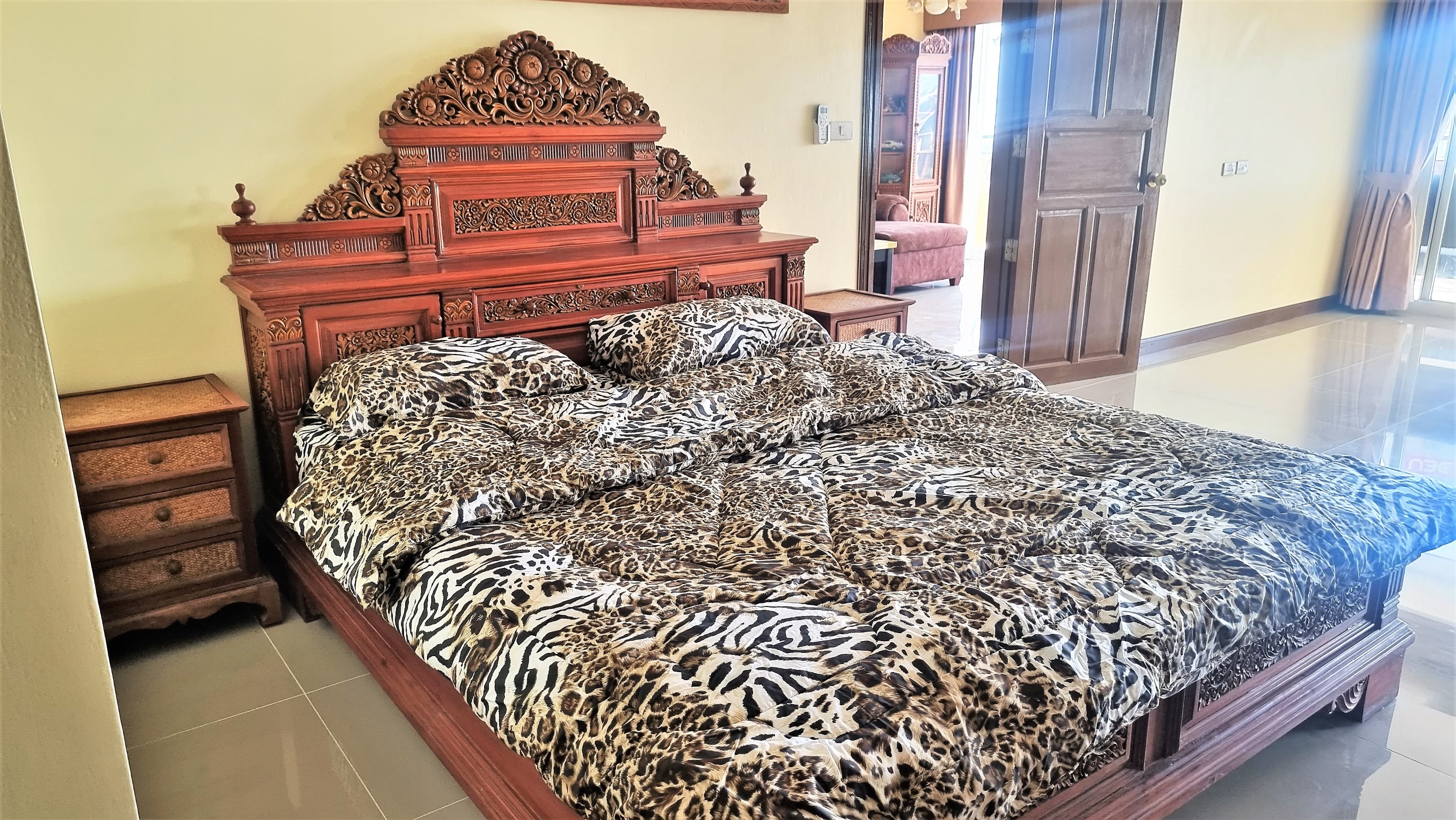 Royal Hill Resort/F4 3 BED · 2 BATH · 159 SQ M · LARGE BALCONY · SEA AND POOL VIEWS 17