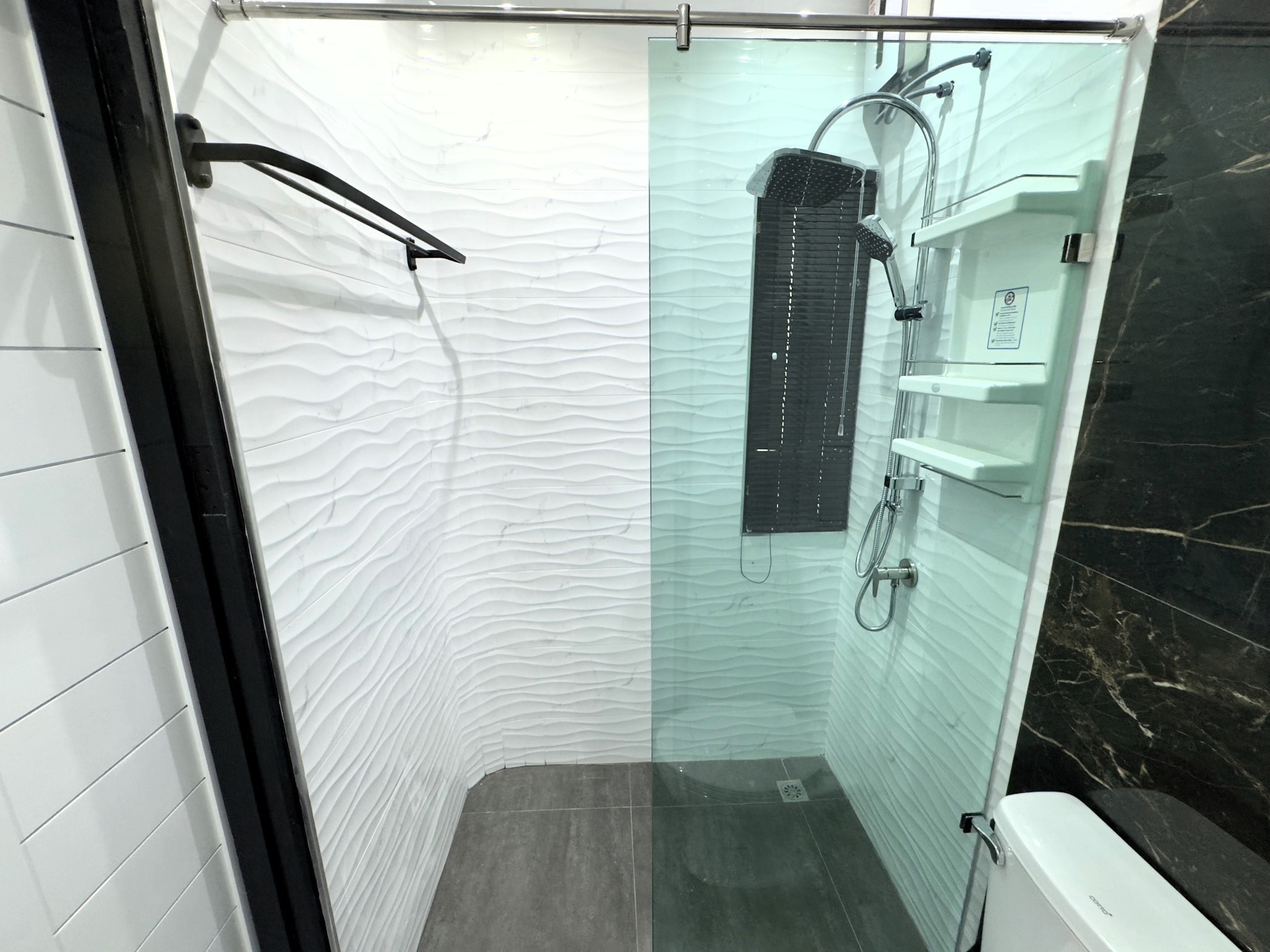 Baan Suan Lalana/SC/F3 LARGE STUDIO · 1 BATH · 40 SQ M · 1 BALCONY 7