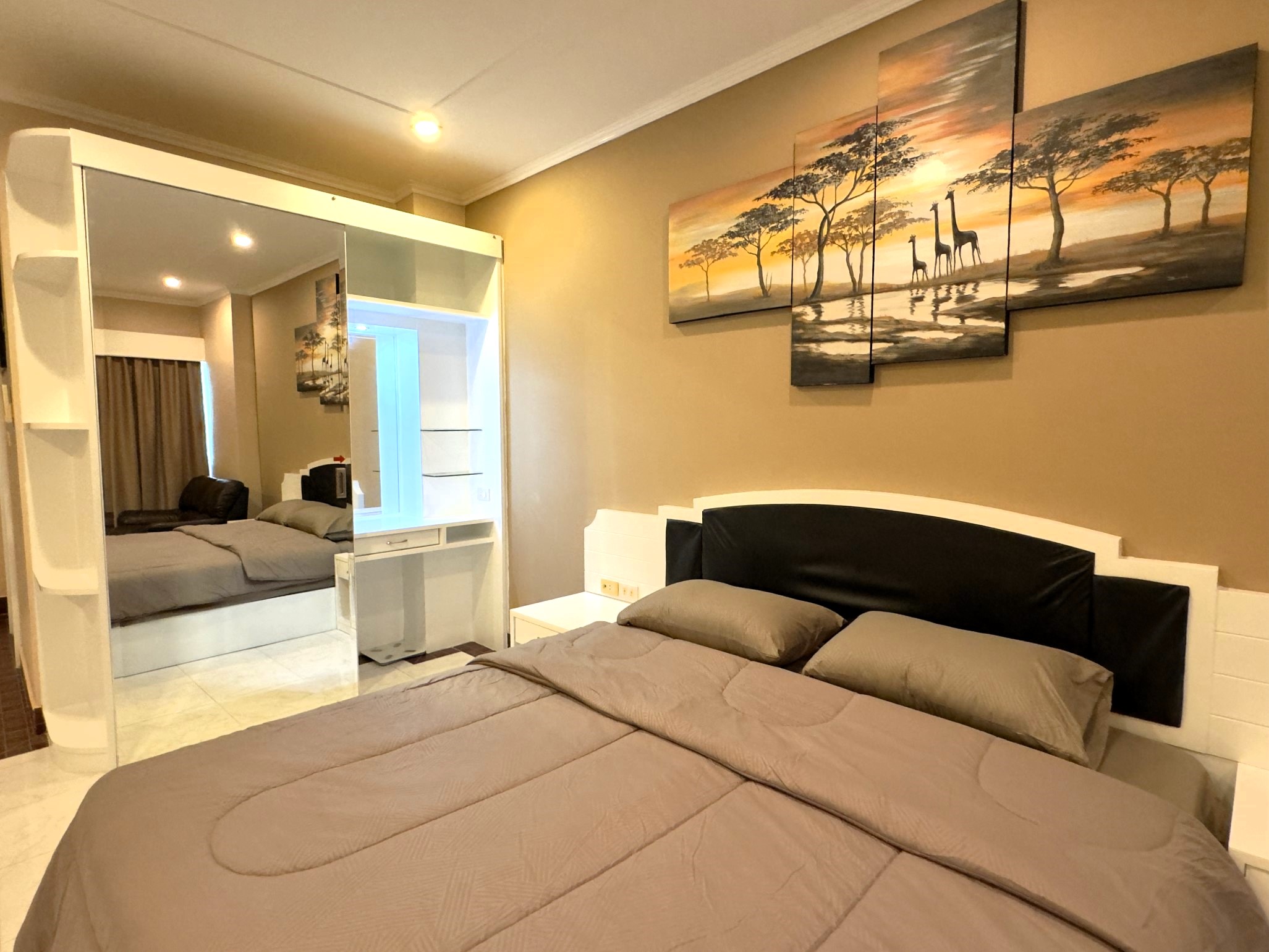 View Talay 8/F8 LARGE STUDIO · 1 BATH · 48 SQ M · 1 BALCONY · FANTASTIC SEA VIEW 11