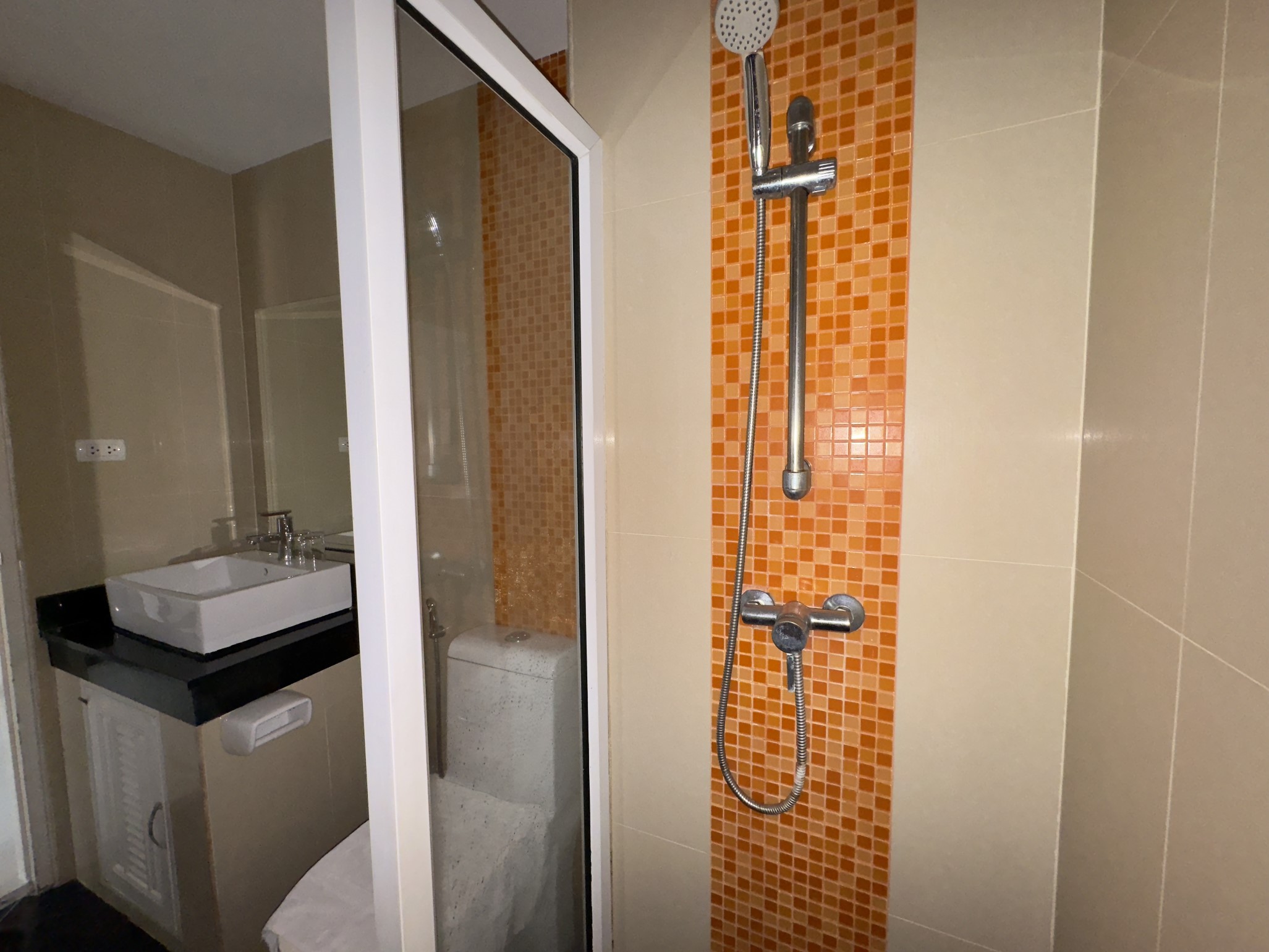 New Nordic VIP 4/F2 STUDIO · 1 BATH · 33 SQ M · 1 BALCONY · POOL VIEW 5