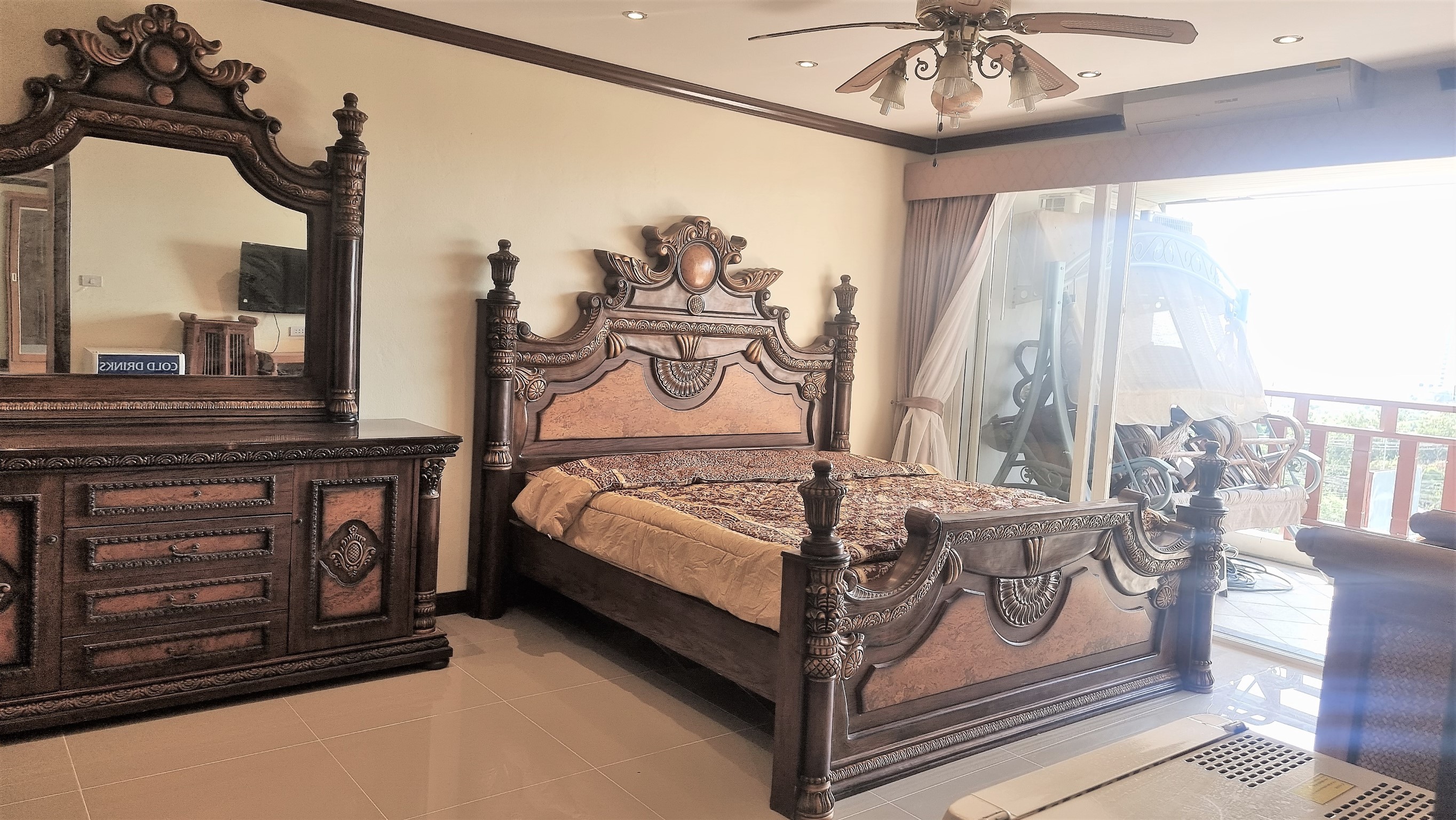 Royal Hill Resort/F4 3 BED · 2 BATH · 159 SQ M · LARGE BALCONY · SEA AND POOL VIEWS 12