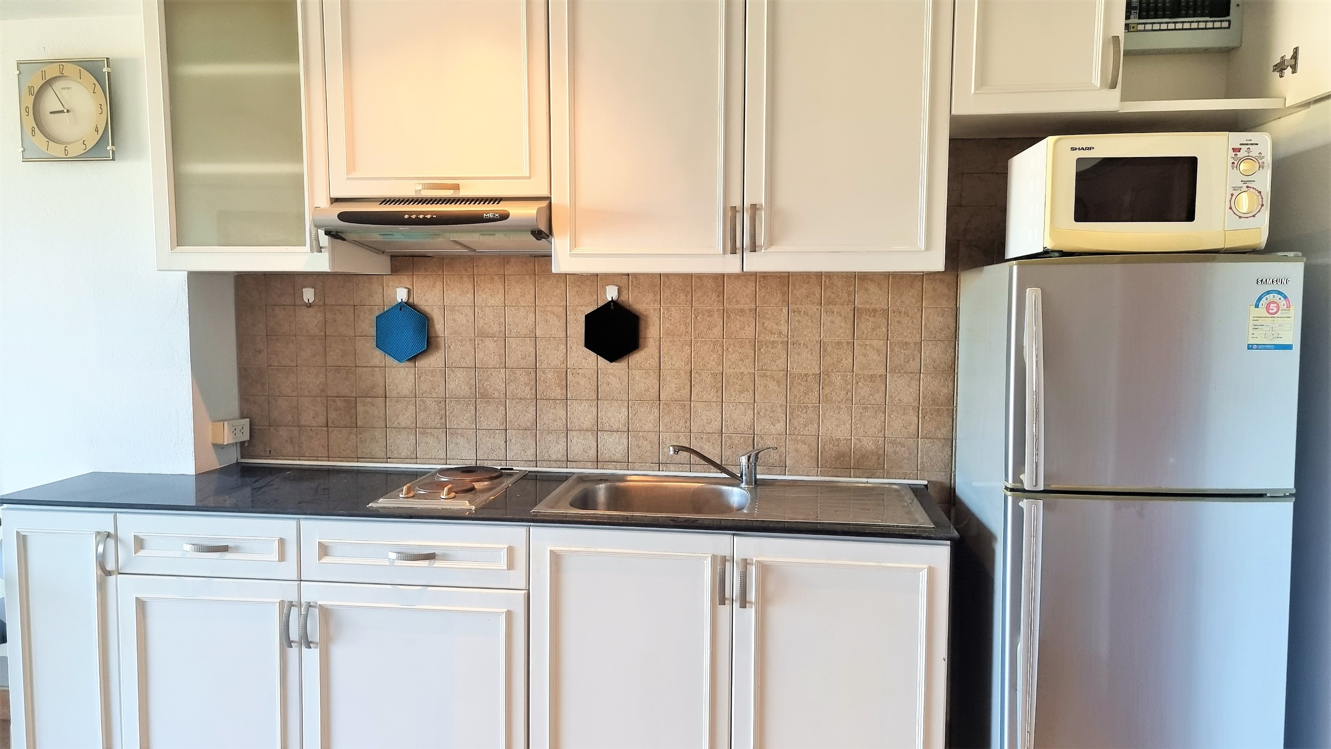 The Residence/F7 LARGE STUDIO · 1 BATH · 52 SQ M · BALCONY 11