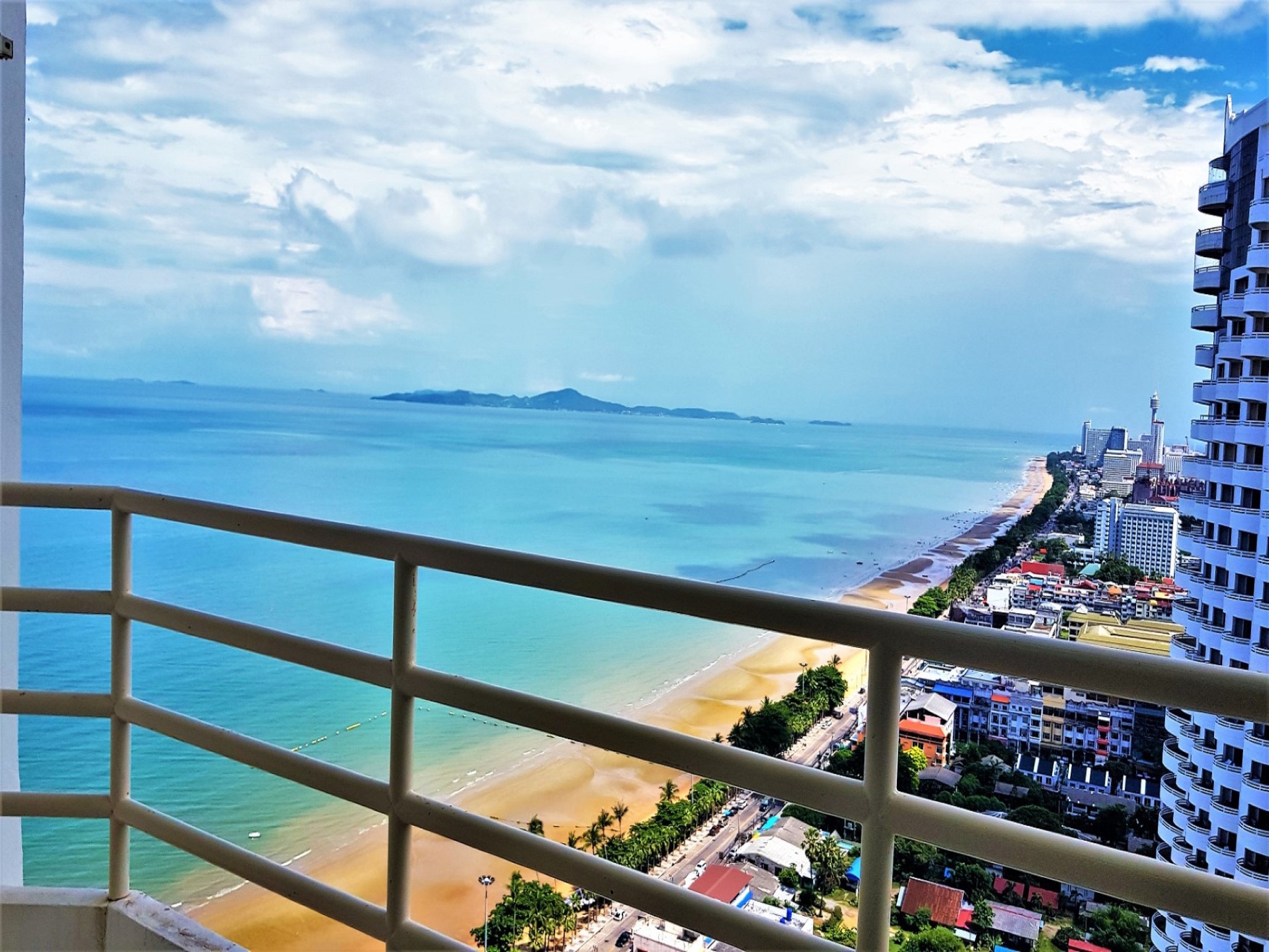 View Talay 8/F30 LARGE LUXURY STUDIO · 1 BATH · 48 SQ M · 1 BALCONY · FANTASTIC SEA VIEW 19
