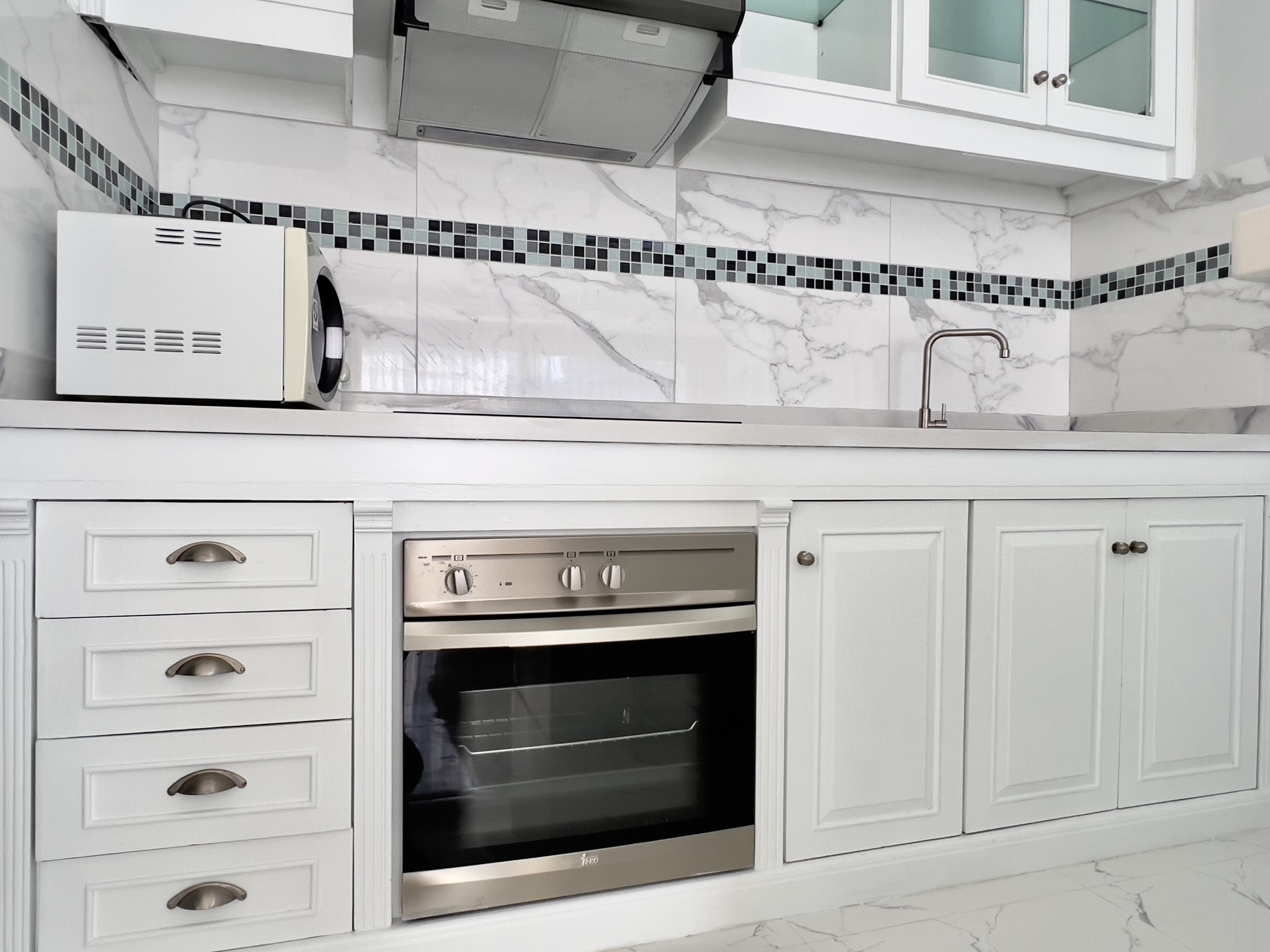 Peak Condo/F5 1 BED · 2 BATH · 105 SQ M · 1 BALCONY · CORNER CONDO · SEA VIEW 28