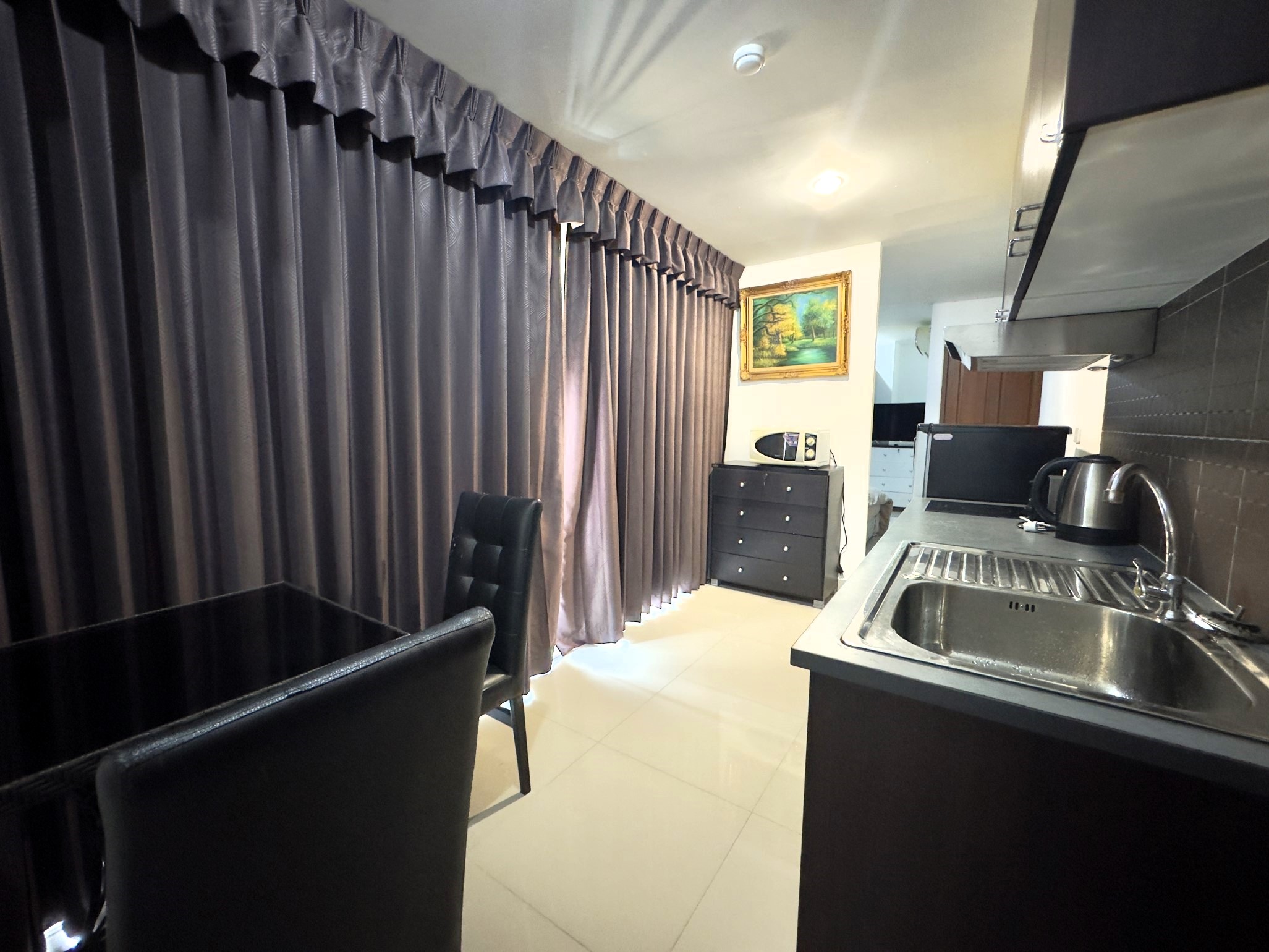 Beach Mountain 6/F2 STUDIO · 1 BATH · 31 SQ M · 1 BALCONY 2
