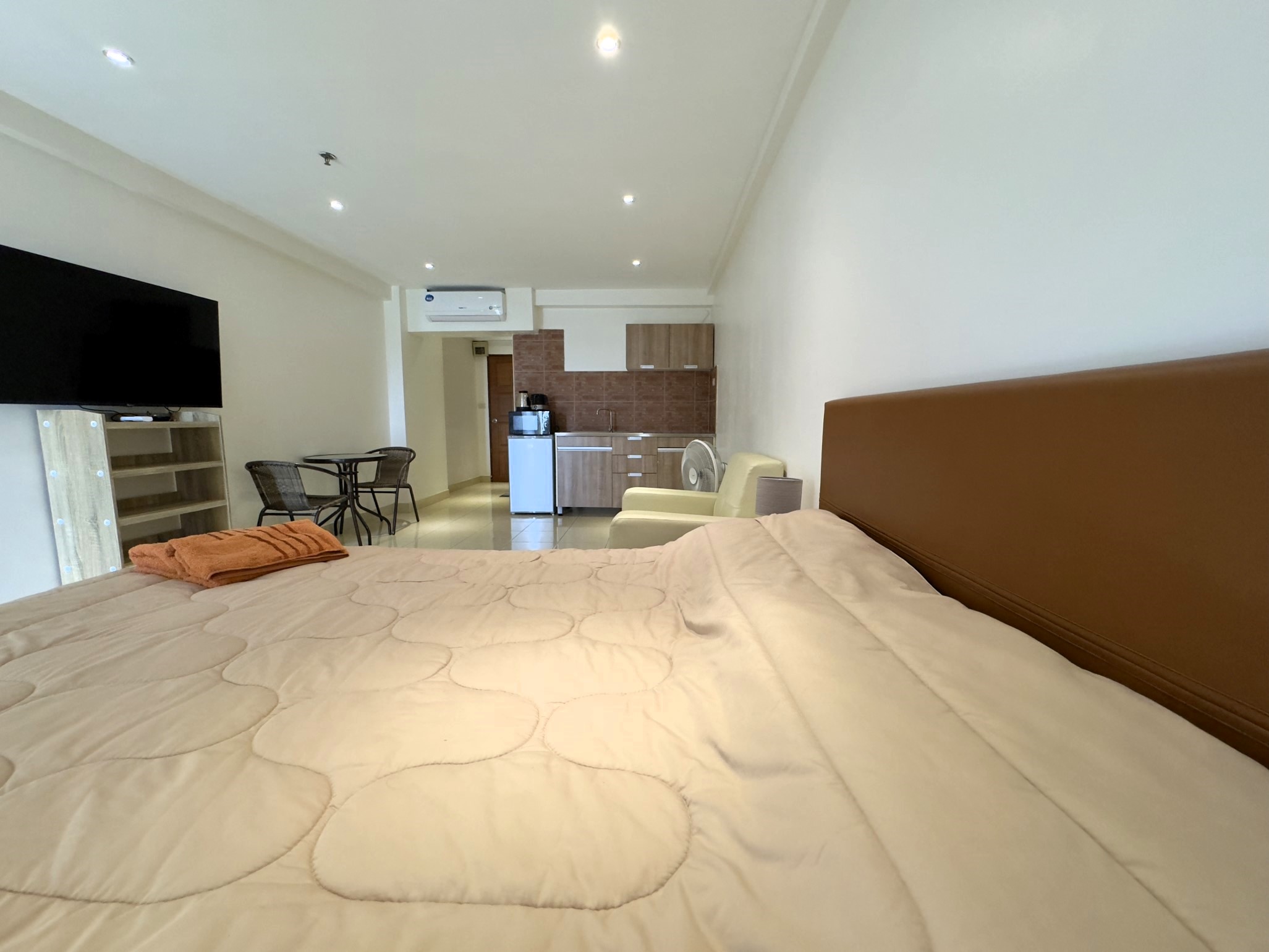 Jomtien Beach Condominium/S2/F4 STUDIO · 1 BATH · 34 SQM · 1 BALCONY 7