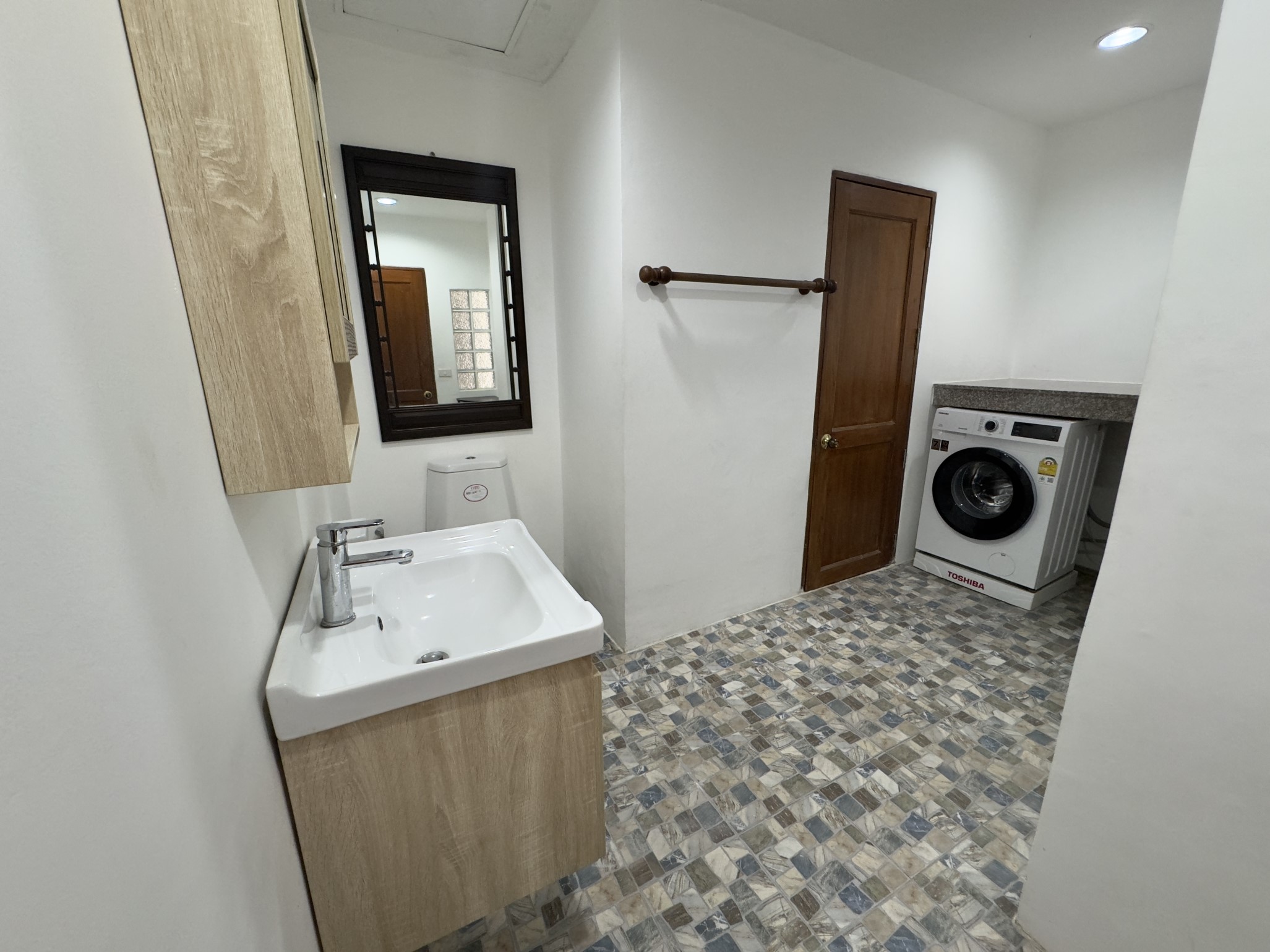 Baan Suan Lalana/SB/F2 2 BED · 1 BATH · CORNER CONDO · 100 SQ M · 2 BALCONIES 20