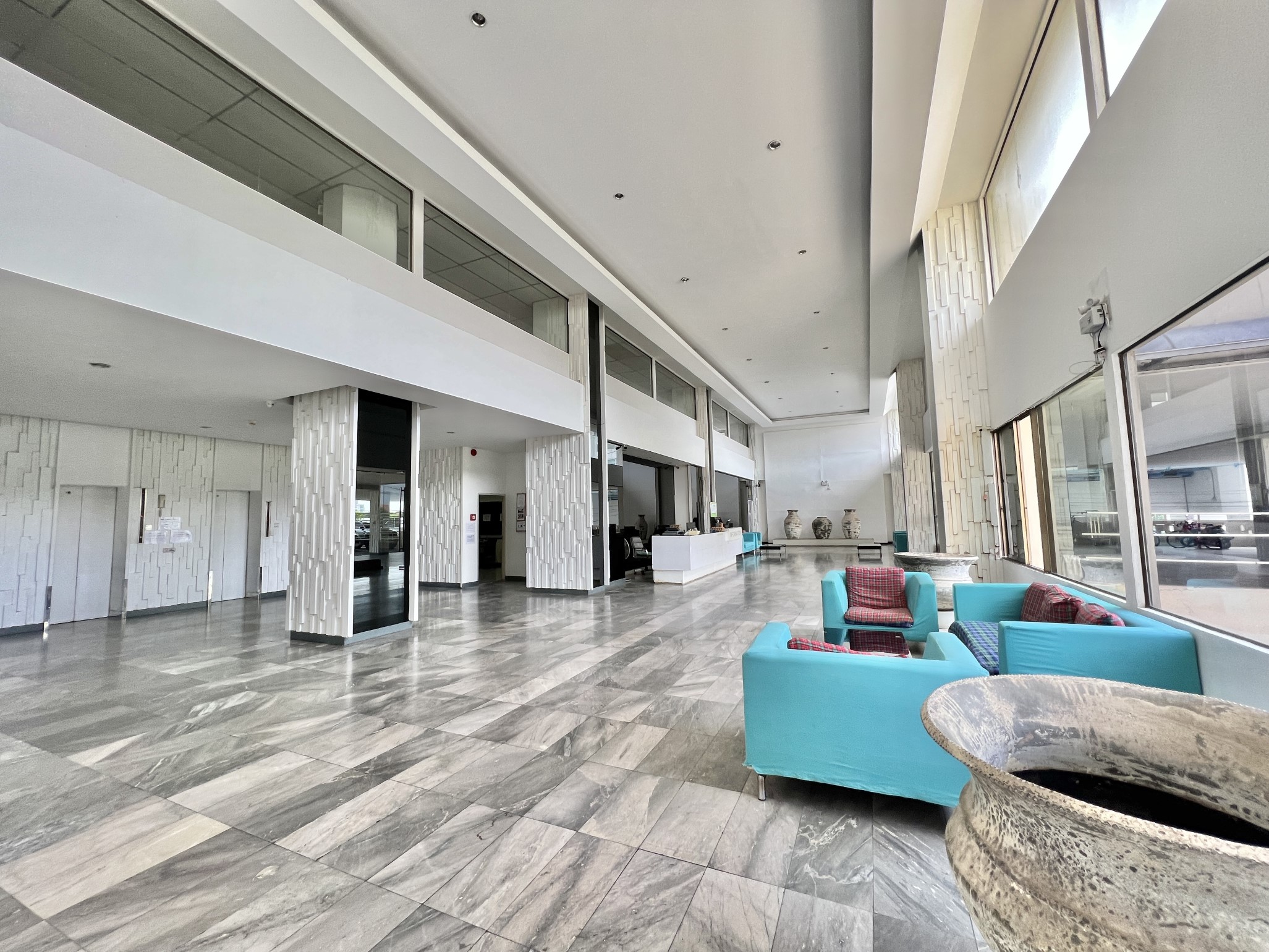 FLASH SALE! Pool View Studio at Angket Condo: Price Slashed by 250,000 THB! (Guaranteed Owner Finance) WAS 1.7 Million THB. NOW JUST 1.45 Million THB. 27
