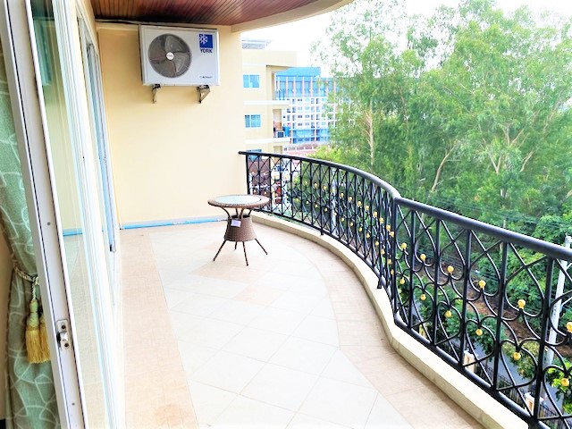 The Residence/F5 1 BED · 2 BATH · 81 SQ M · 1 BALCONY 29