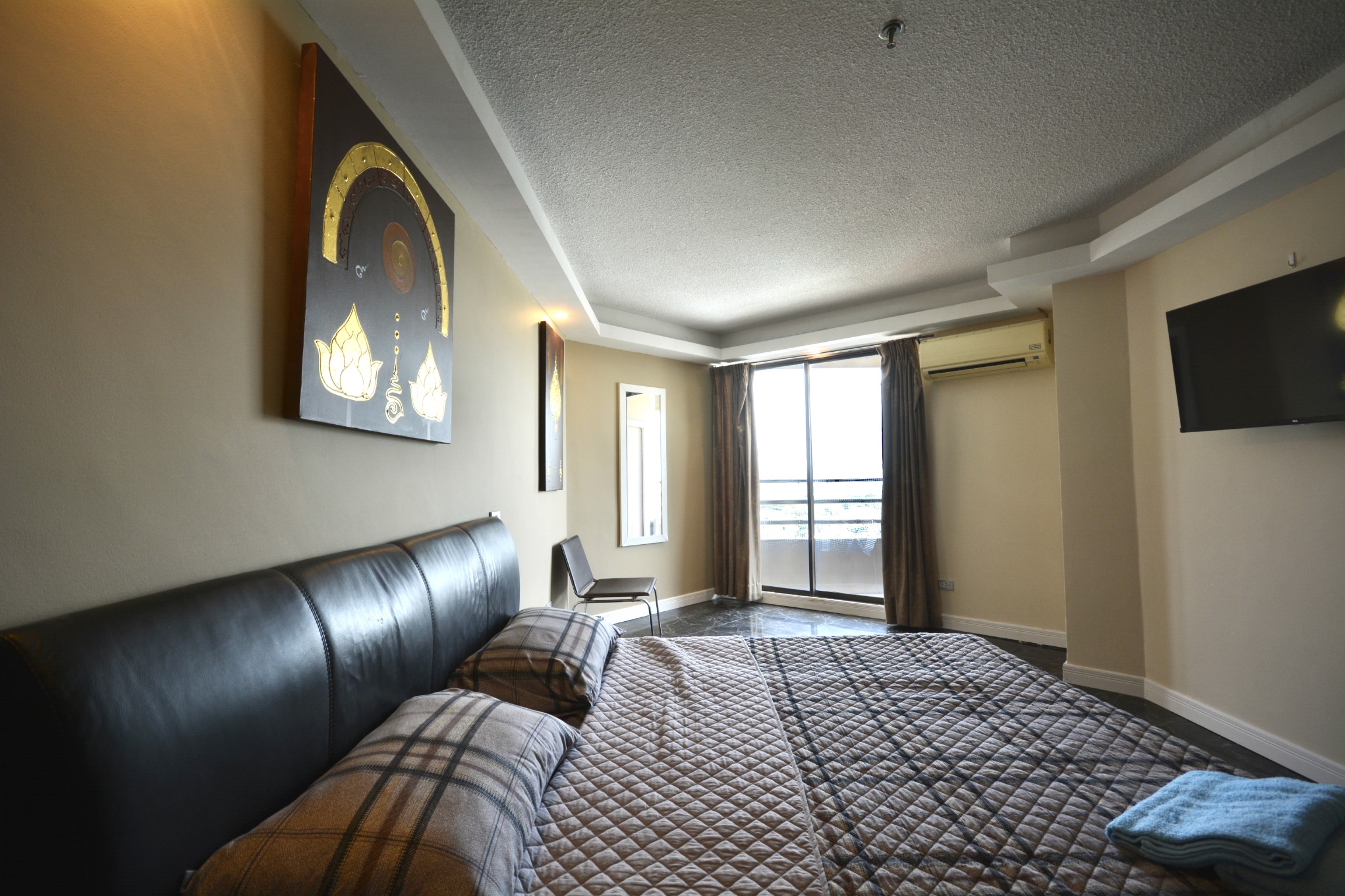 Angket/F10 2 BED · 1 BATH · 73 SQ M · 1 BALCONY · POOL VIEW 20