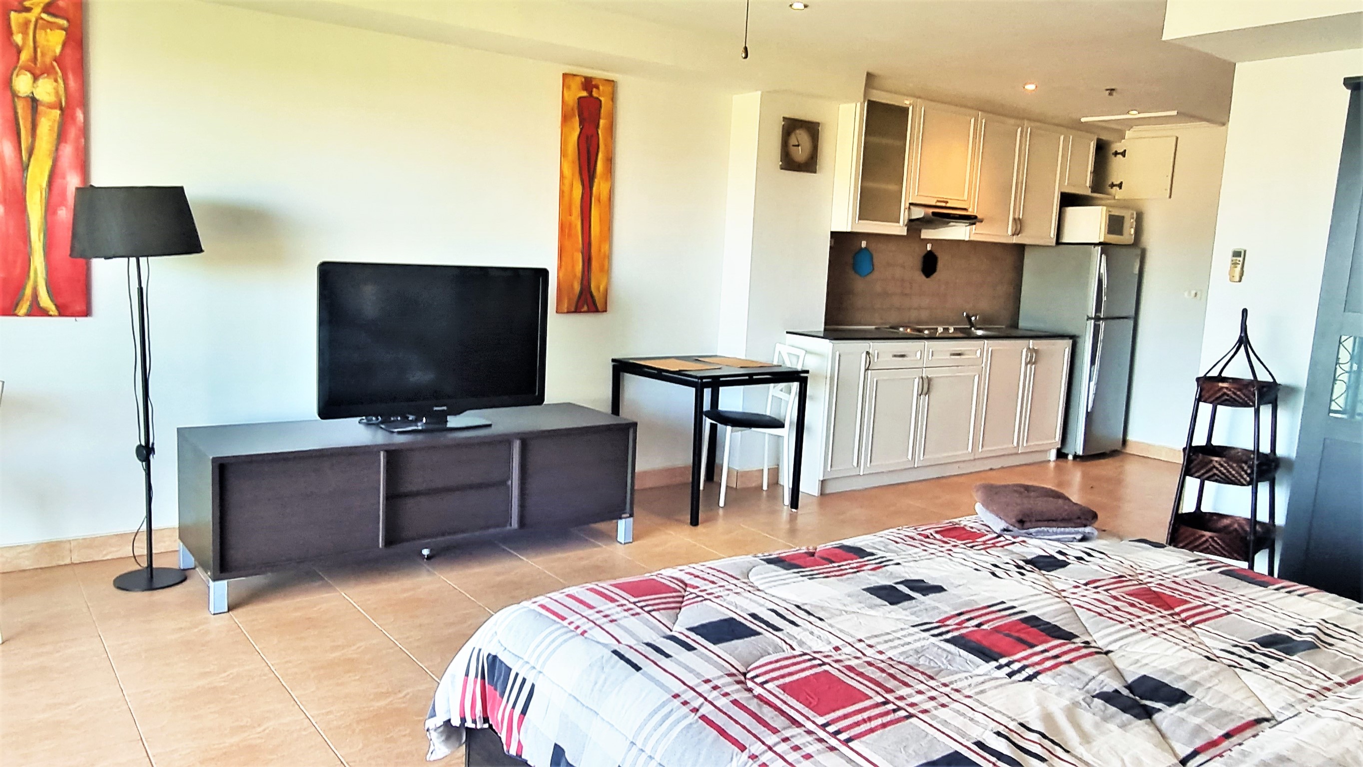 The Residence/F7 LARGE STUDIO · 1 BATH · 52 SQ M · BALCONY 14