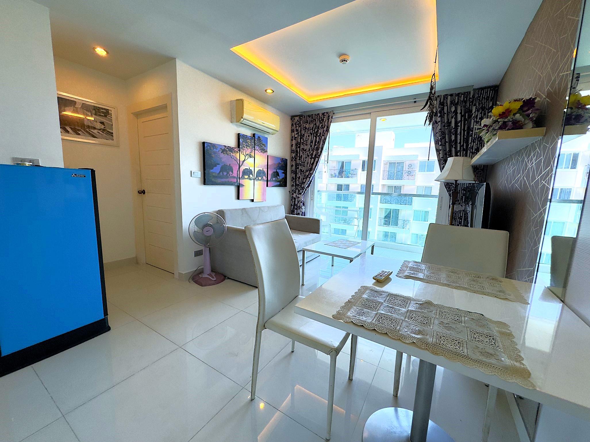 One Bedroom 35sqm Condo in Amazon Residence Jomtien 600 Meters from Beach 4