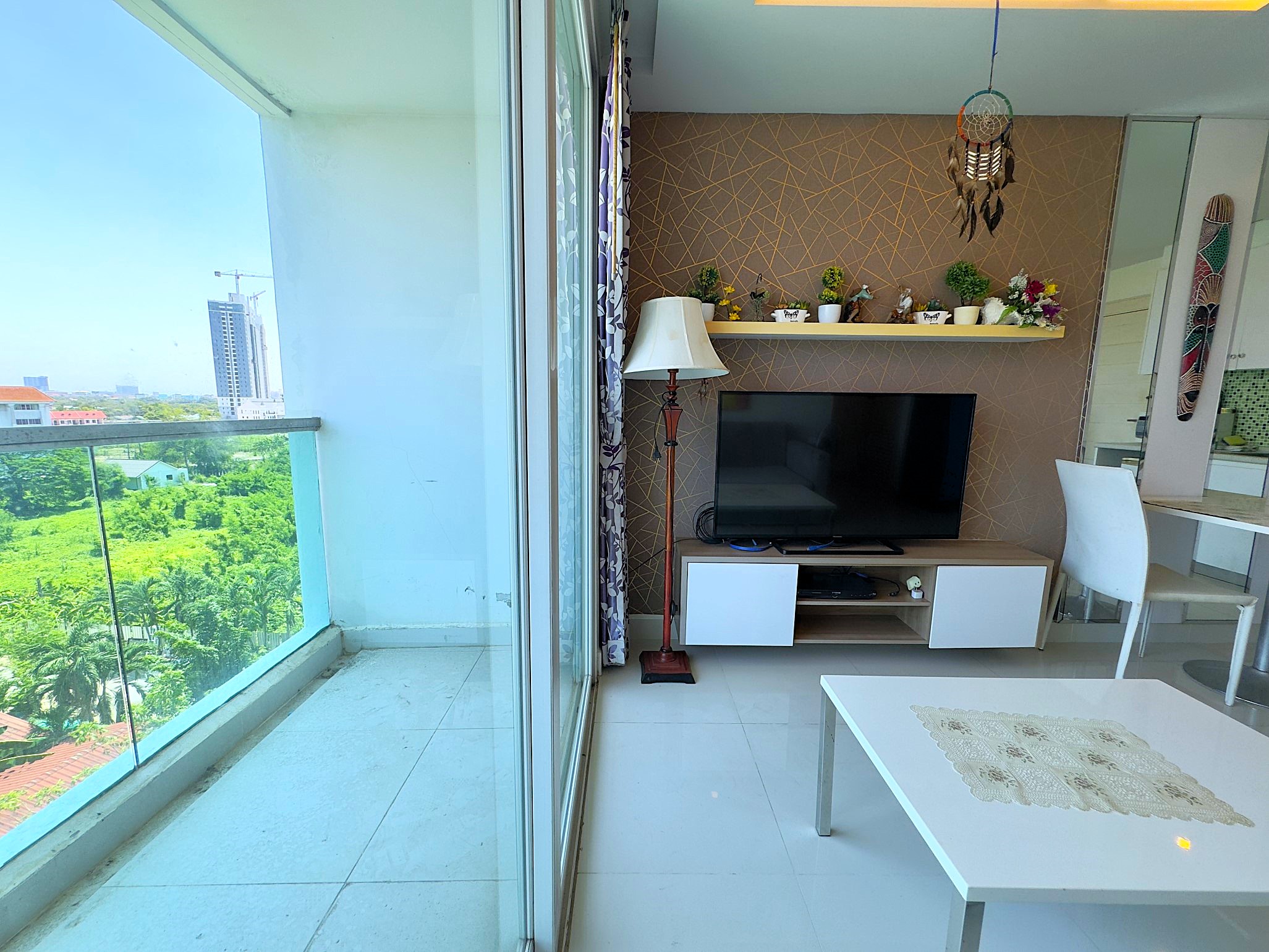 One Bedroom 35sqm Condo in Amazon Residence Jomtien 600 Meters from Beach 6