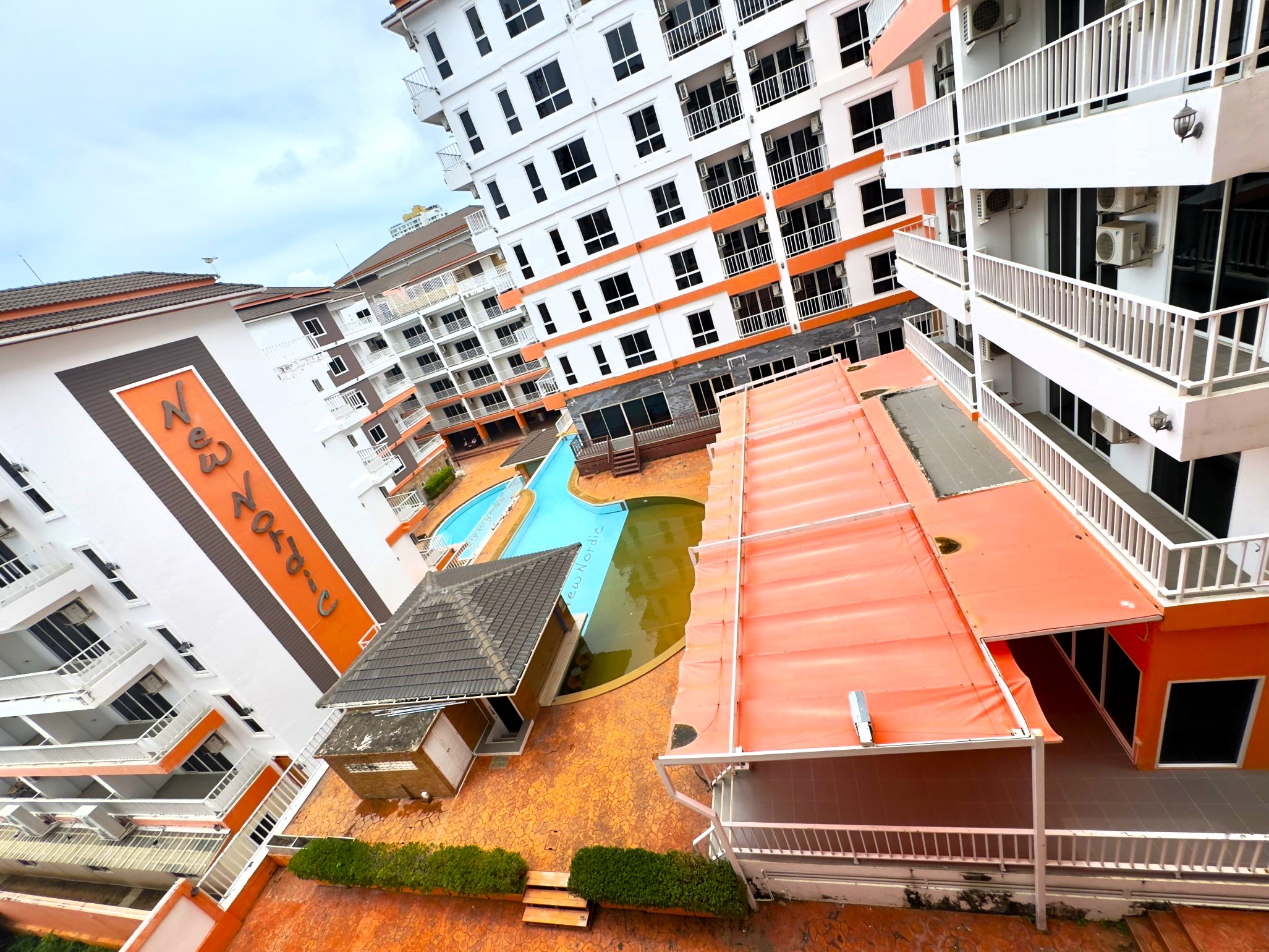 New Nordic Trend 4/F4 1 BED · 1 BATH · 34 SQ M · BALCONY · POOL VIEWS 26