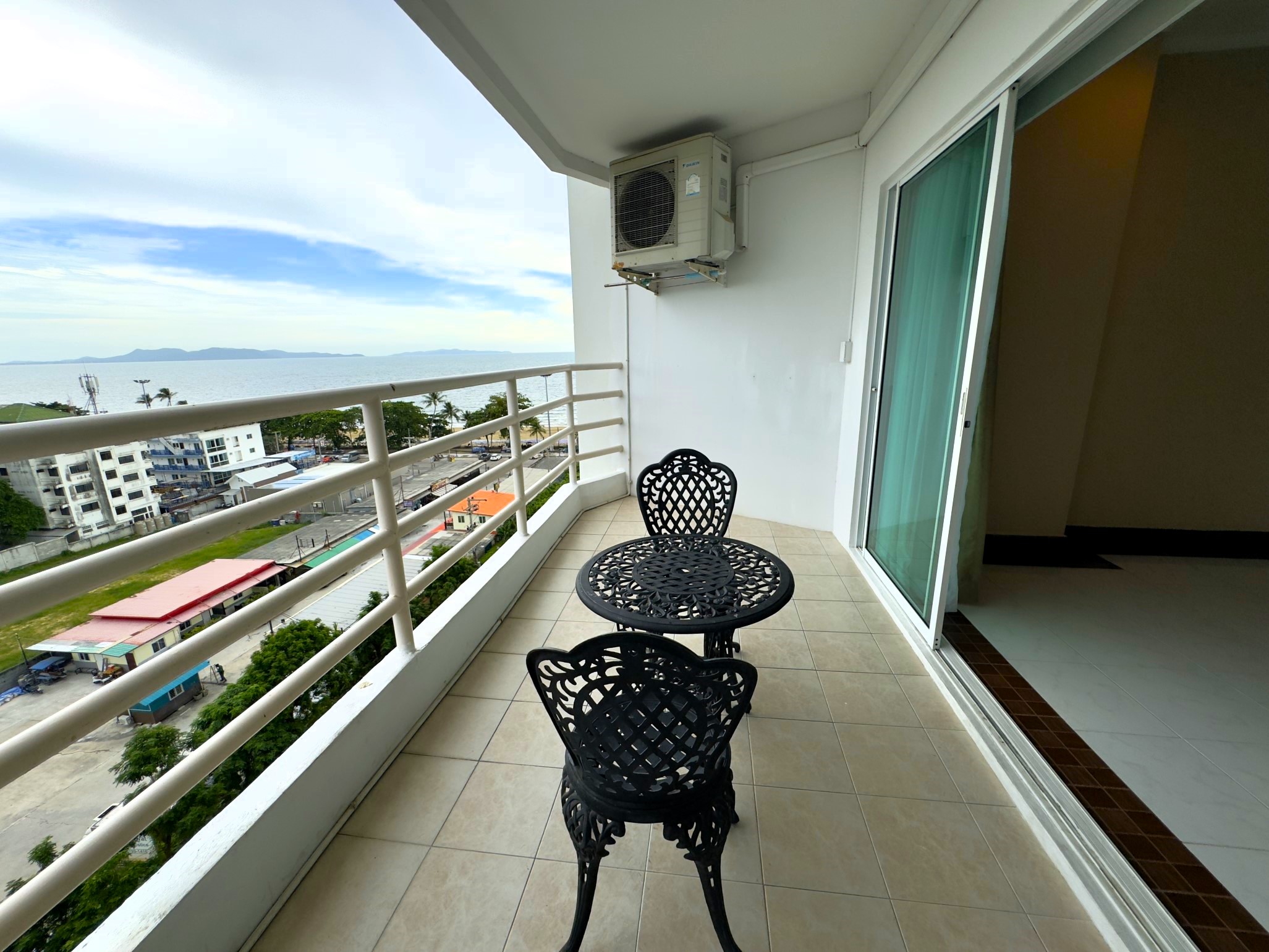 View Talay 8/F8 LARGE STUDIO · 1 BATH · 48 SQ M · 1 BALCONY · FANTASTIC SEA VIEW 18