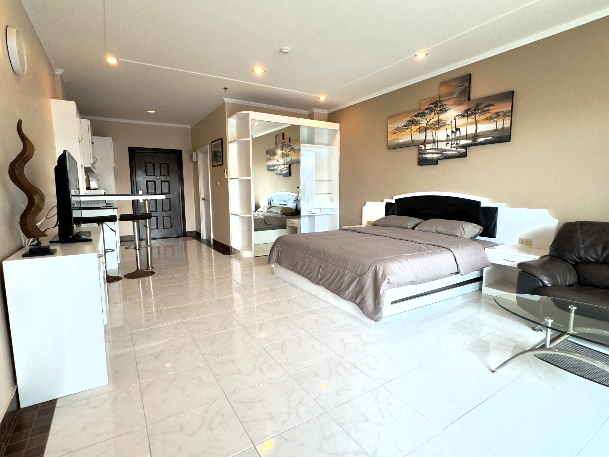 View Talay 8/F8 LARGE STUDIO · 1 BATH · 48 SQ M · 1 BALCONY · FANTASTIC SEA VIEW 14