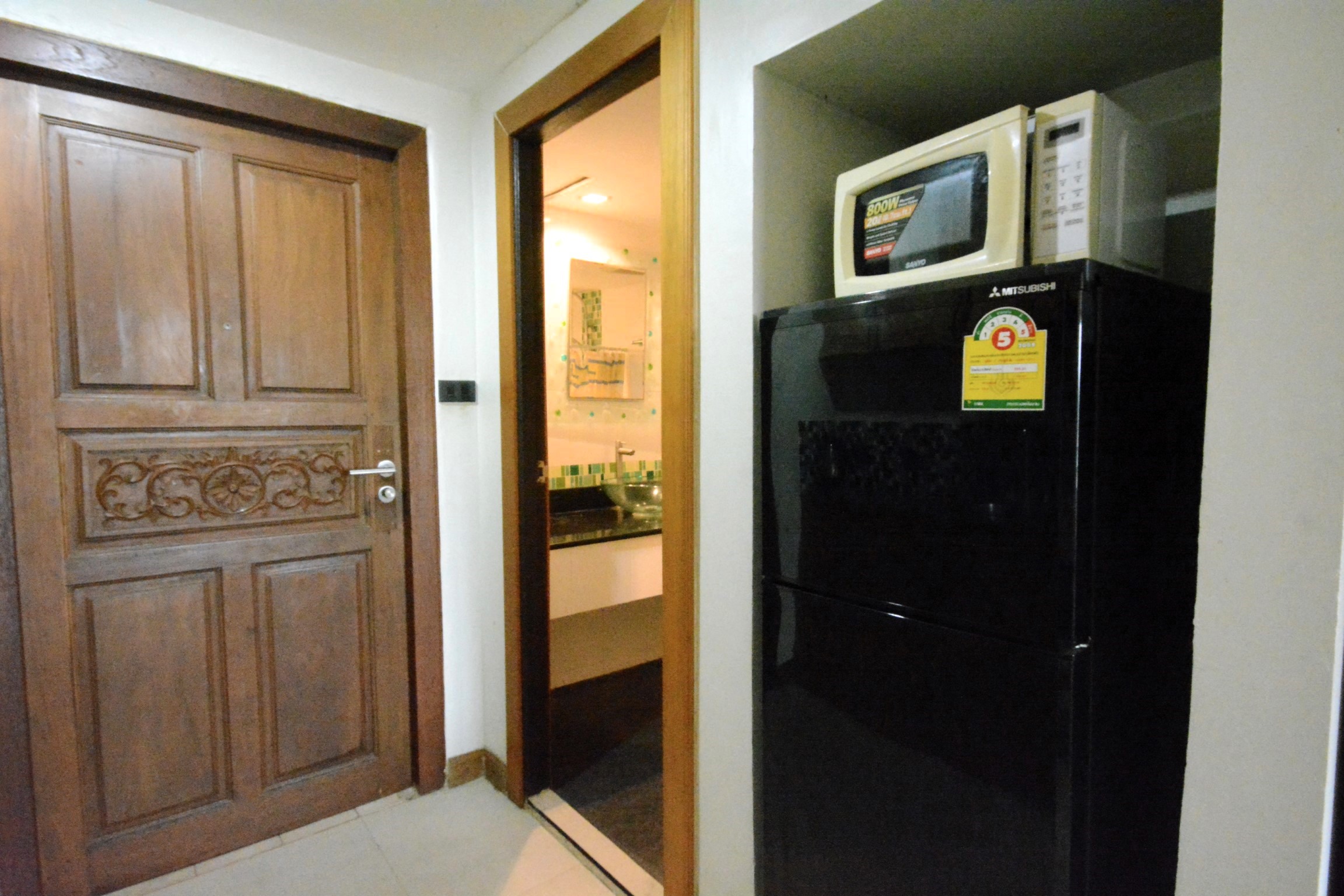 FLASH SALE! Pool View Studio at Angket Condo: Price Slashed by 250,000 THB! (Guaranteed Owner Finance) WAS 1.7 Million THB. NOW JUST 1.45 Million THB. 14