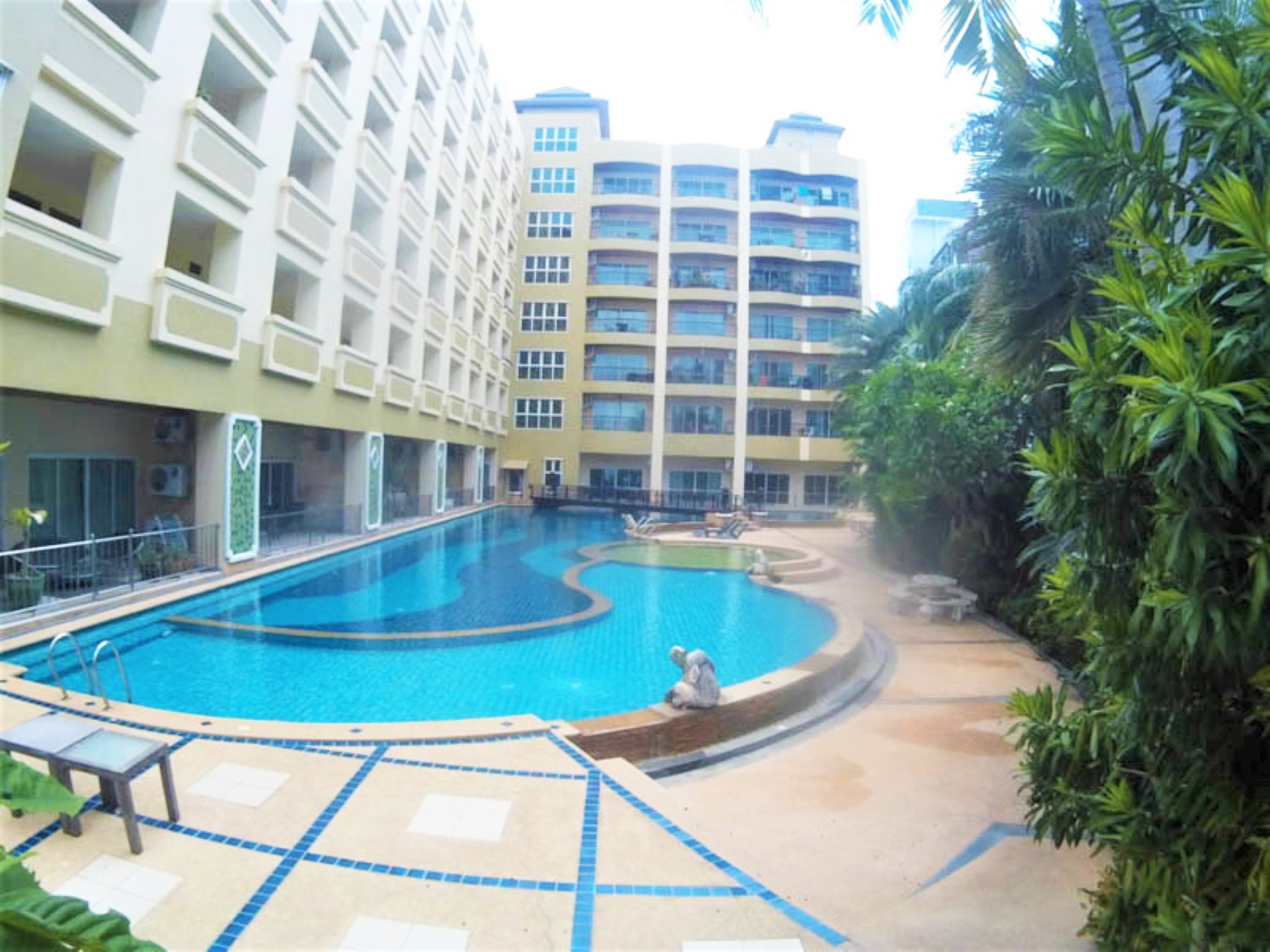 The Residence/F7 LARGE STUDIO · 1 BATH · 52 SQ M · BALCONY 26