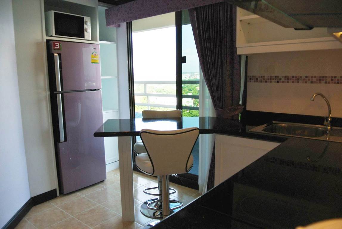 Angket/F11 LUXURY 1 BED · 1 BATH · 74 SQ M · LARGE BALCONY 3
