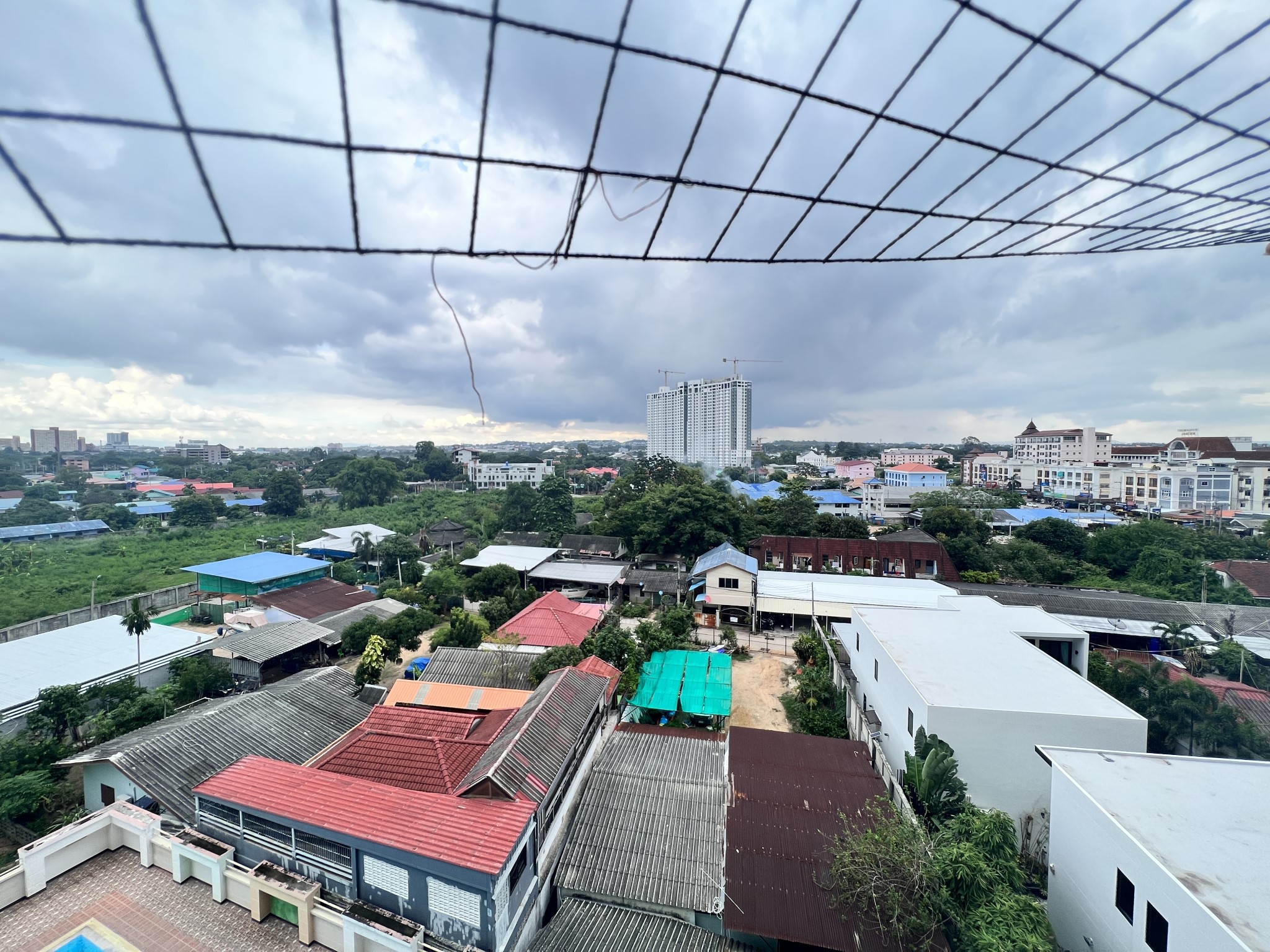 Angket/F7 1 BED · 2 BATH · 108 SQ M · 1 BALCONY · POOL VIEW 26