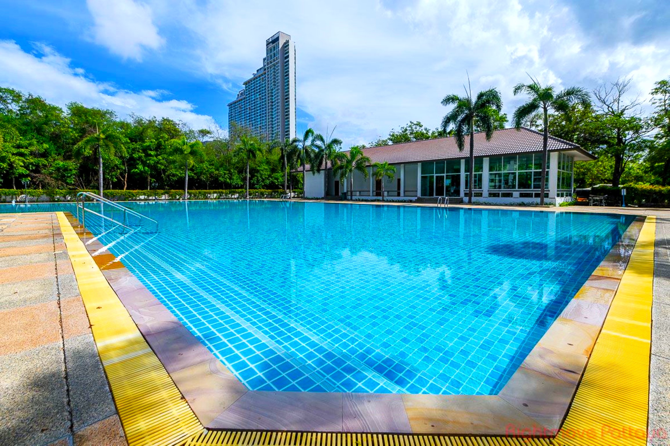 View Talay 8/F8 LARGE LUXURY STUDIO · 1 BATH · 48 SQ M · 1 BALCONY · FANTASTIC SEA VIEW 31