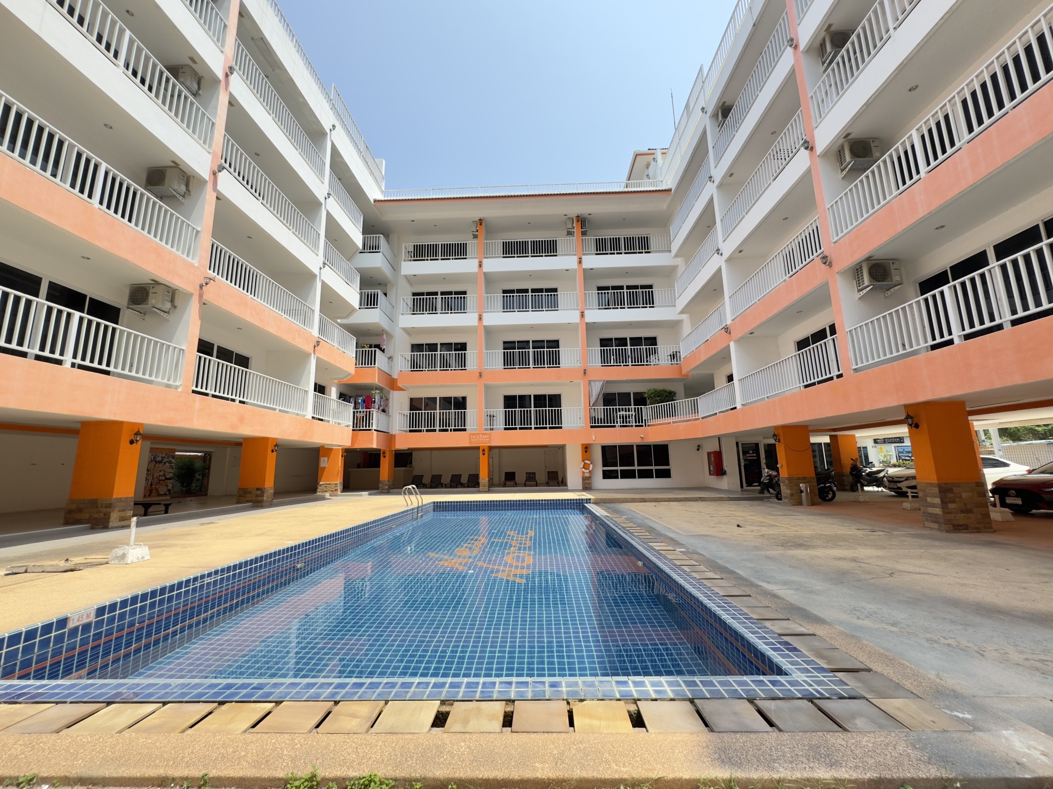 New Nordic VIP 4/F2 STUDIO · 1 BATH · 33 SQ M · 1 BALCONY · POOL VIEW 13
