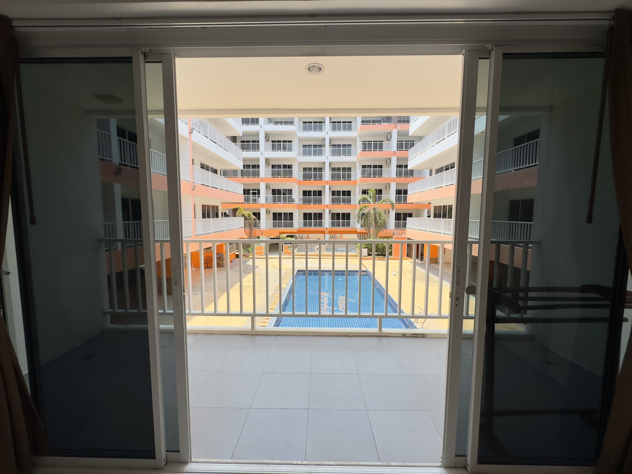New Nordic VIP 4/F2 STUDIO · 1 BATH · 33 SQ M · 1 BALCONY · POOL VIEW 12