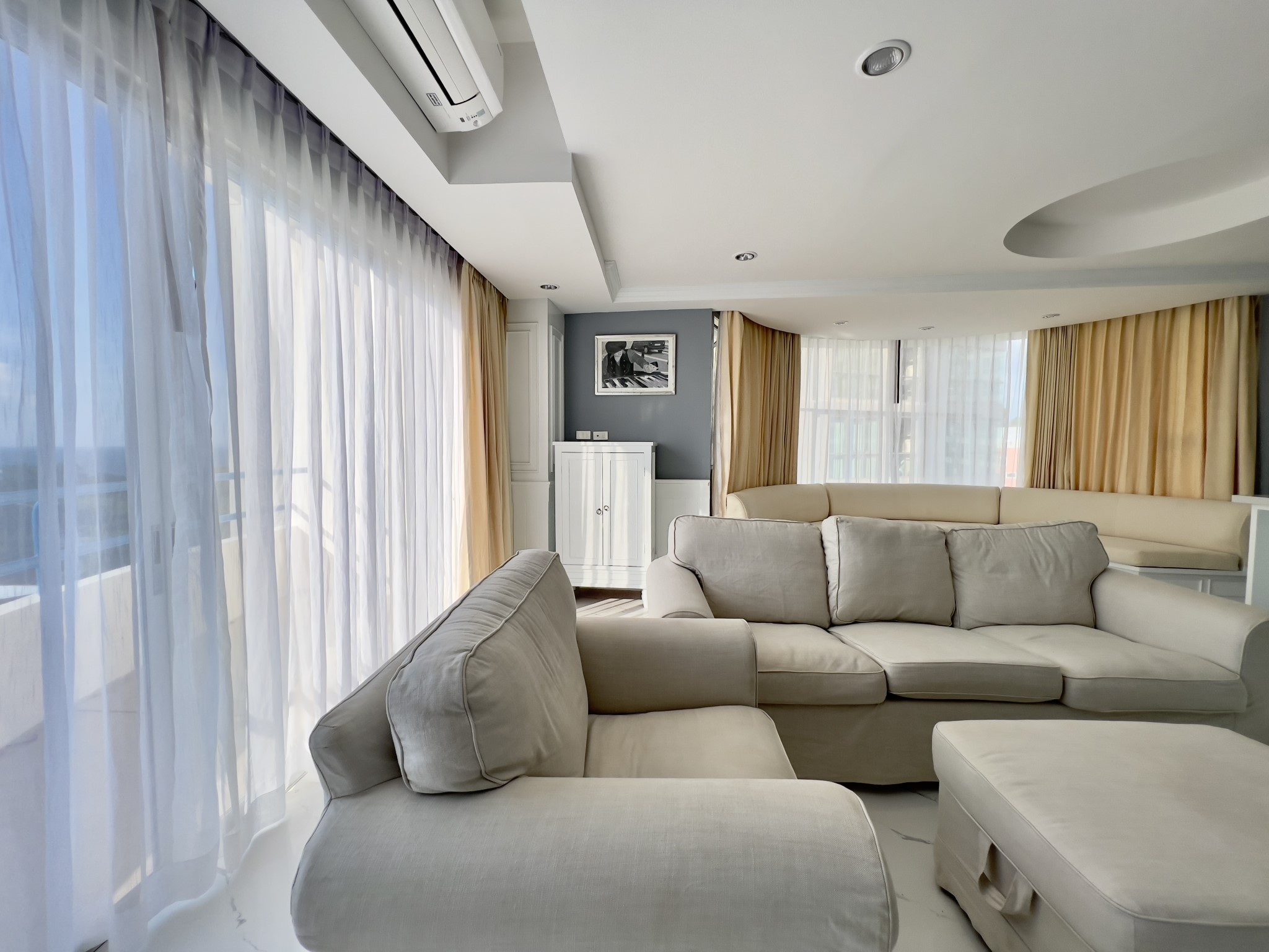 Peak Condo/F5 1 BED · 2 BATH · 105 SQ M · 1 BALCONY · CORNER CONDO · SEA VIEW 31