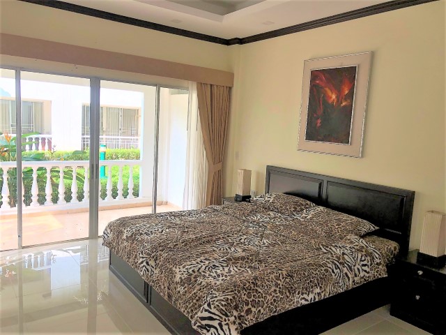 Baan Suan Lalana/TC/F1 STUDIO · 1 BATH · 53 SQ M · 1 BALCONY 10
