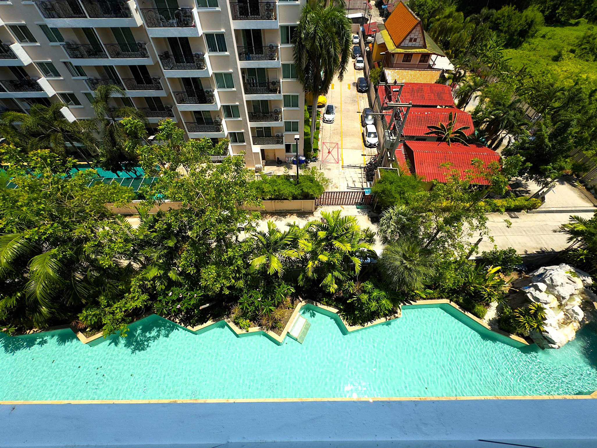 One Bedroom 35sqm Condo in Amazon Residence Jomtien 600 Meters from Beach 7