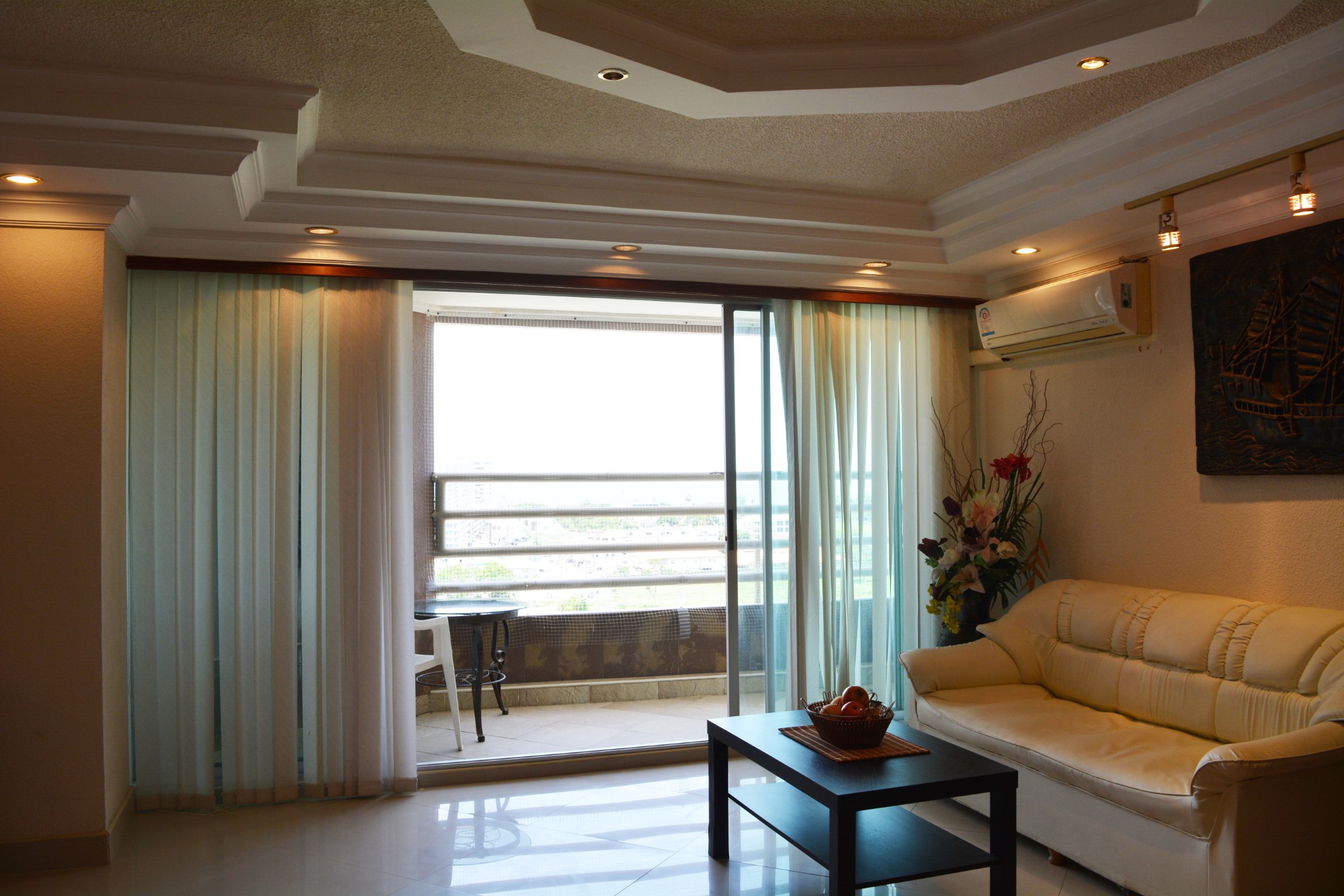 Angket/F12 LARGE STUDIO · 1 BATH · 53 SQ M · 1 BALCONY · SEA VIEW 3