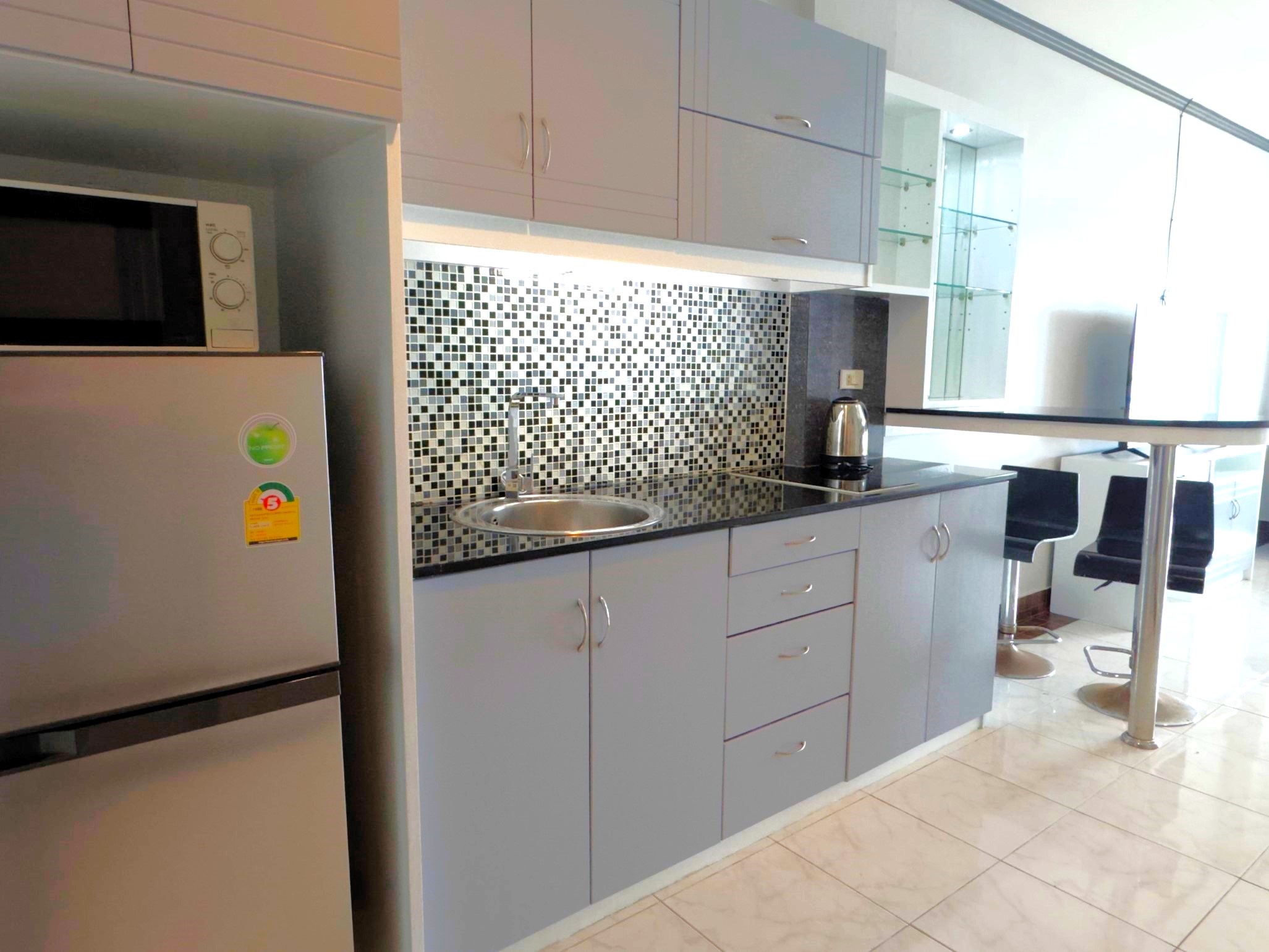View Talay 8/F8 LARGE LUXURY STUDIO · 1 BATH · 48 SQ M · 1 BALCONY · FANTASTIC SEA VIEW 4