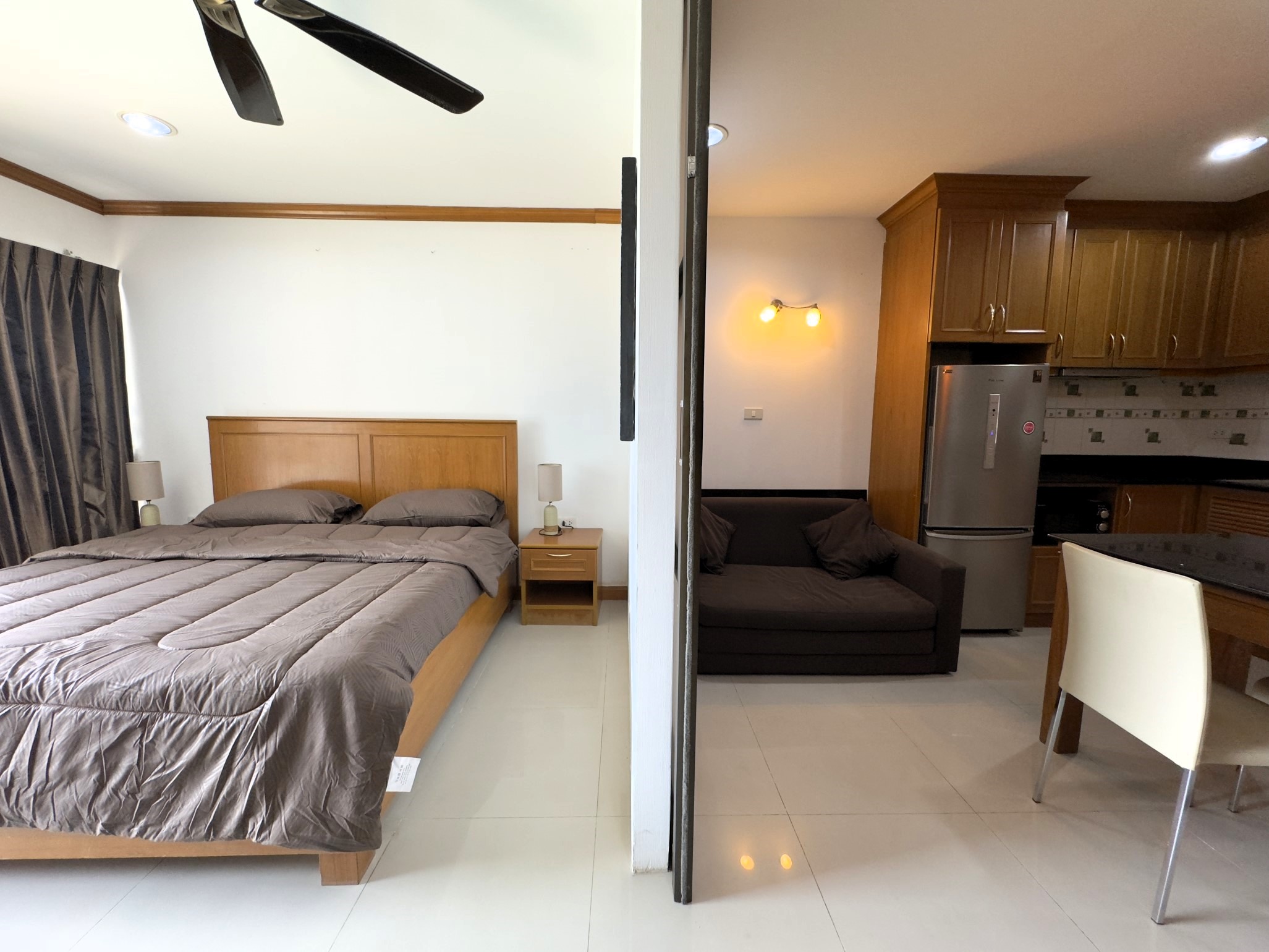 TW Platinum Suites/F3 1 BED · 1 BATH · 52 SQ M · 1 BALCONY · POOL VIEW 12
