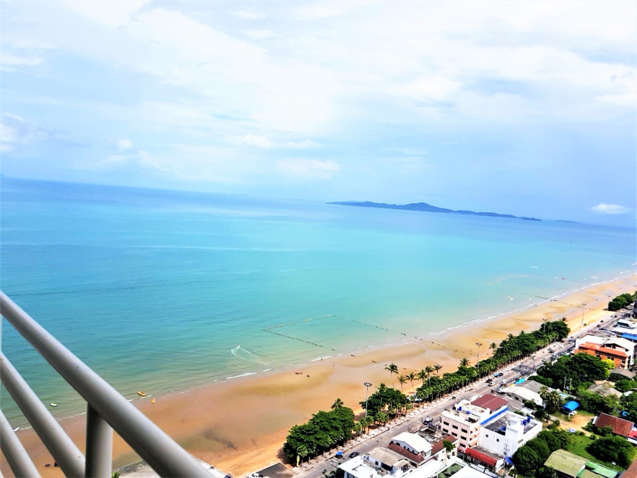 View Talay 8/F30 LARGE LUXURY STUDIO · 1 BATH · 48 SQ M · 1 BALCONY · FANTASTIC SEA VIEW 17