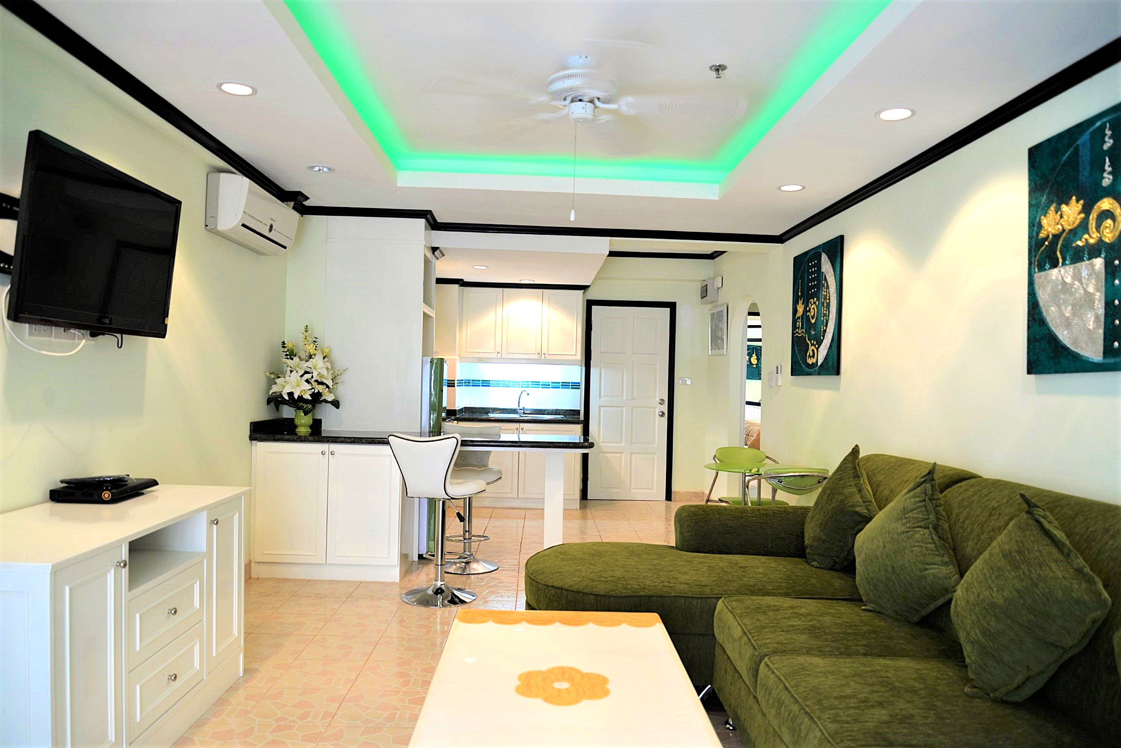 Jomtien Beach Condominium/A2/F5 1 BED · 1 BATH · 60 SQ M · 1 BALCONY 5