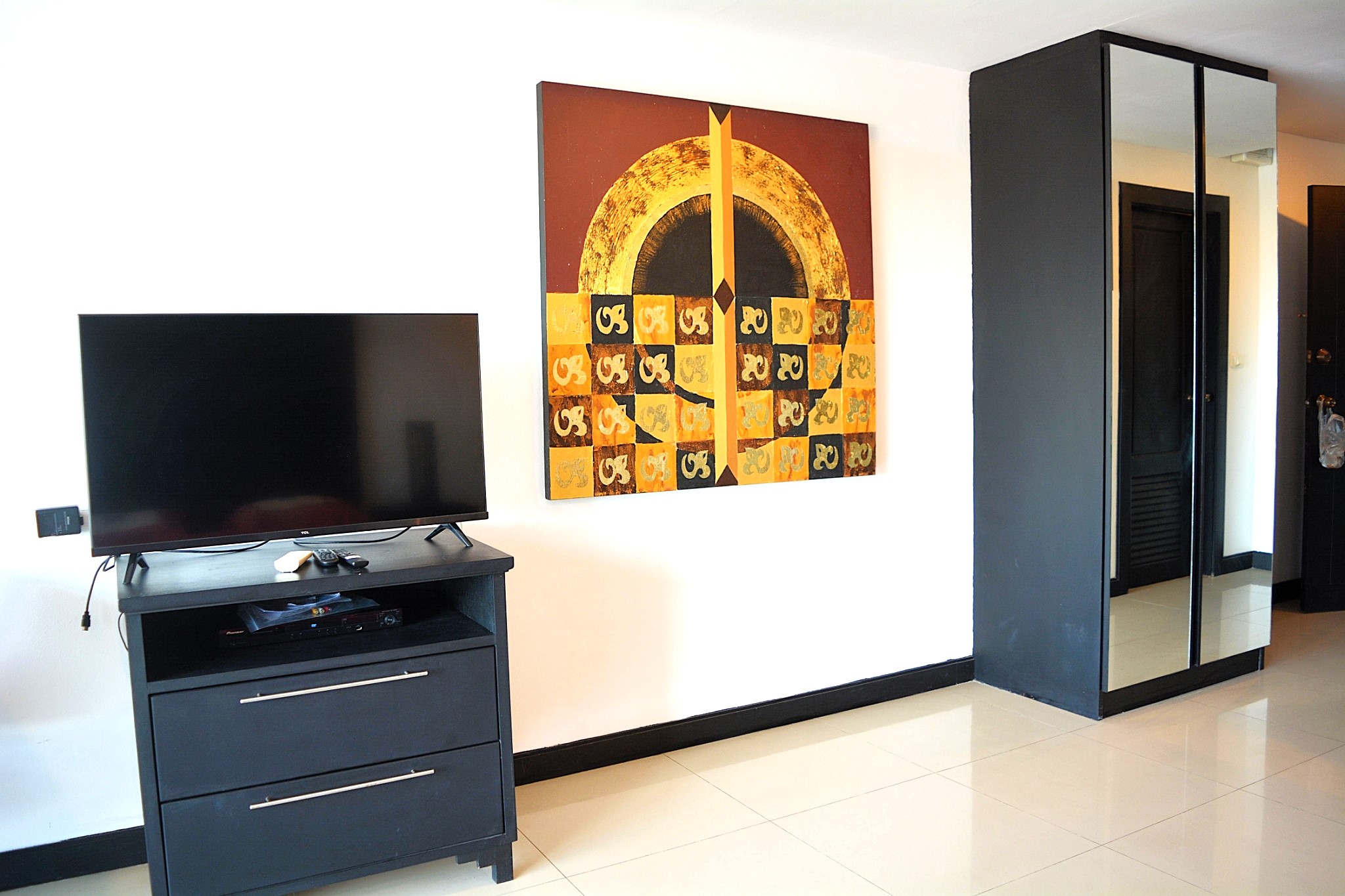 TW Platinum Suites/F6 LARGE STUDIO · 1 BATH · 49 SQ M · 1 BALCONY 15