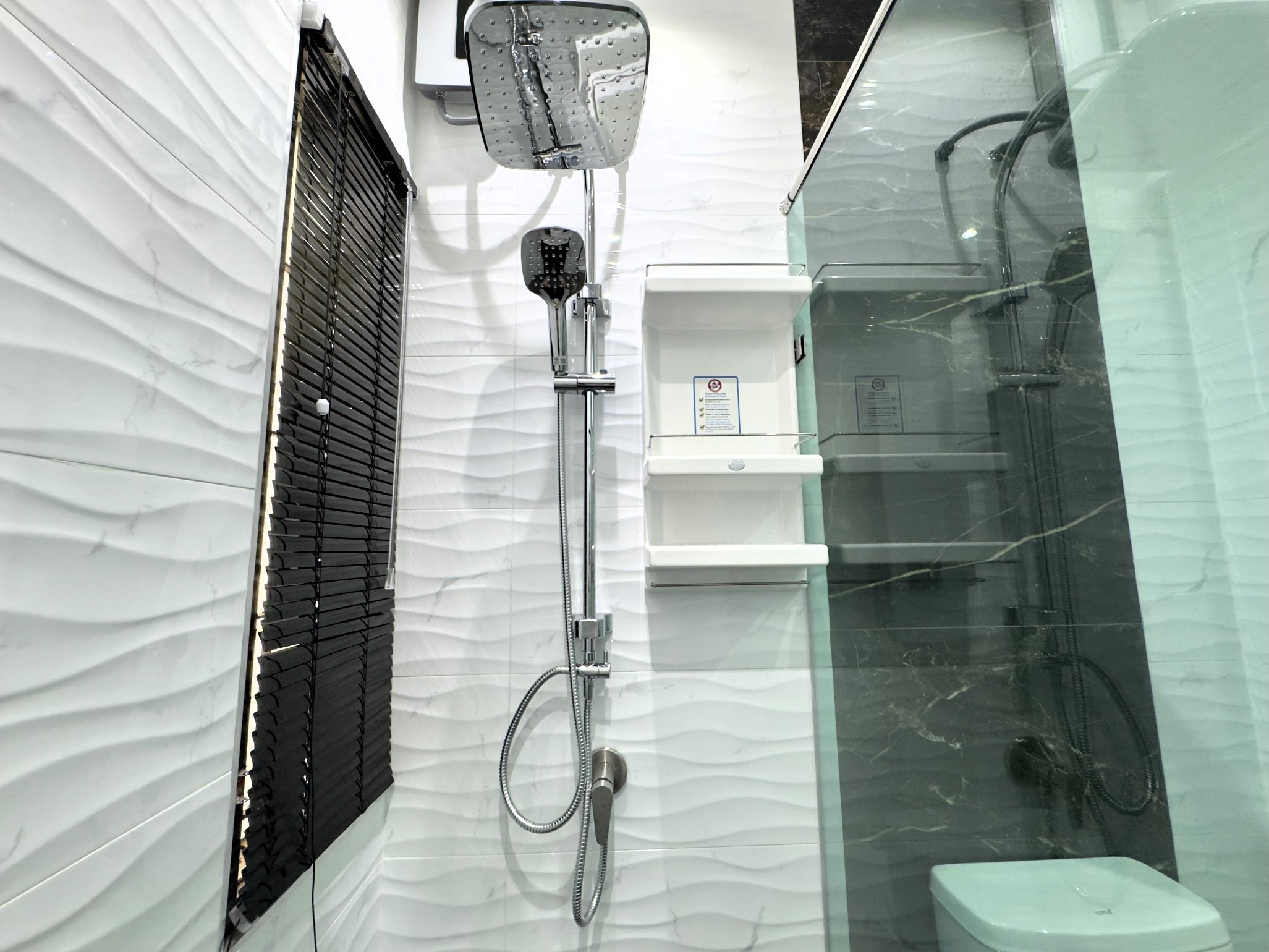 Baan Suan Lalana/SC/F3 LARGE STUDIO · 1 BATH · 40 SQ M · 1 BALCONY 8