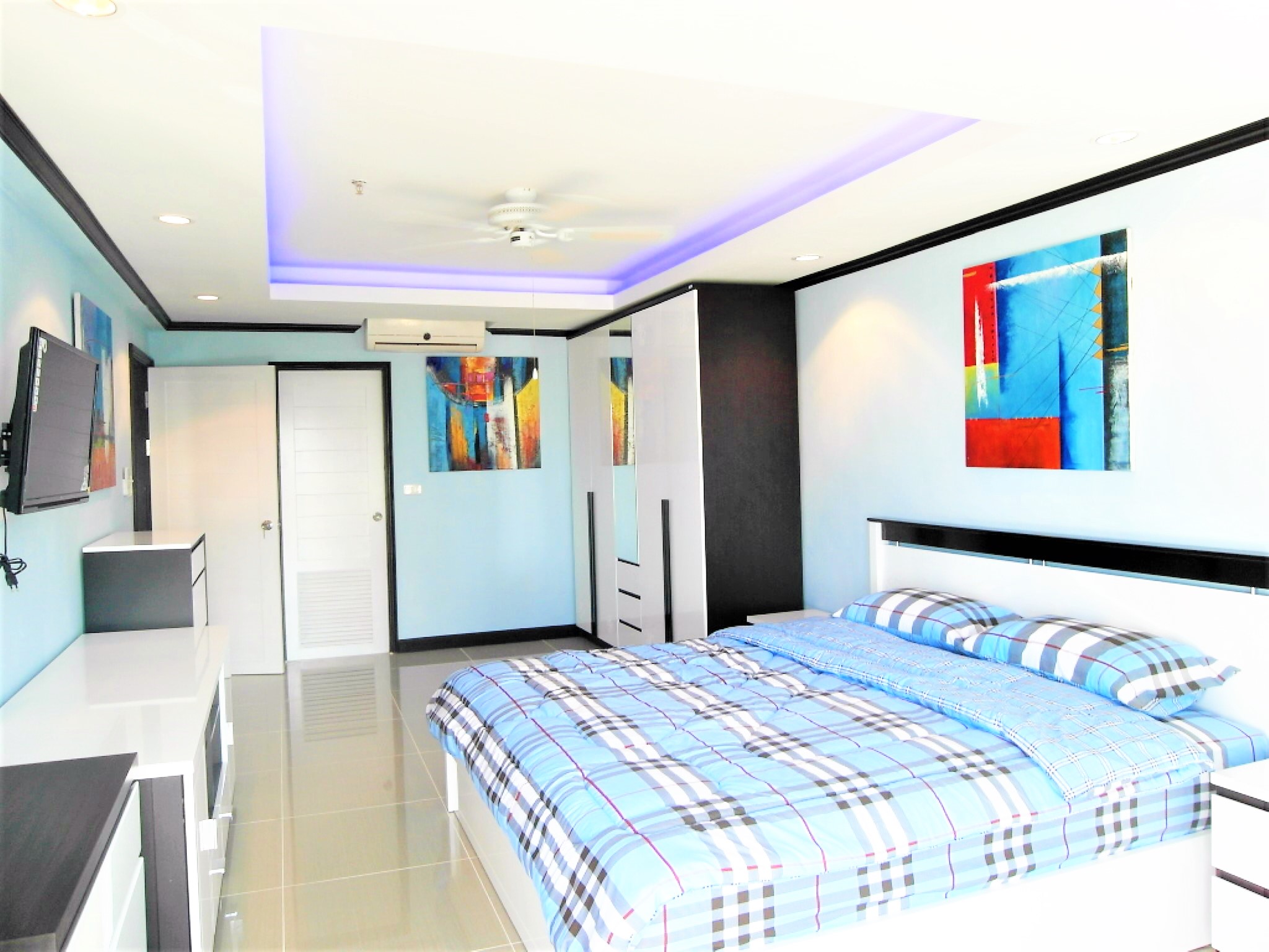 Jomtien Beach Condominium/S1/F16 1 BED · 1 BATH · 68 SQ M · 2 BALCONIES · SEA VIEW 12