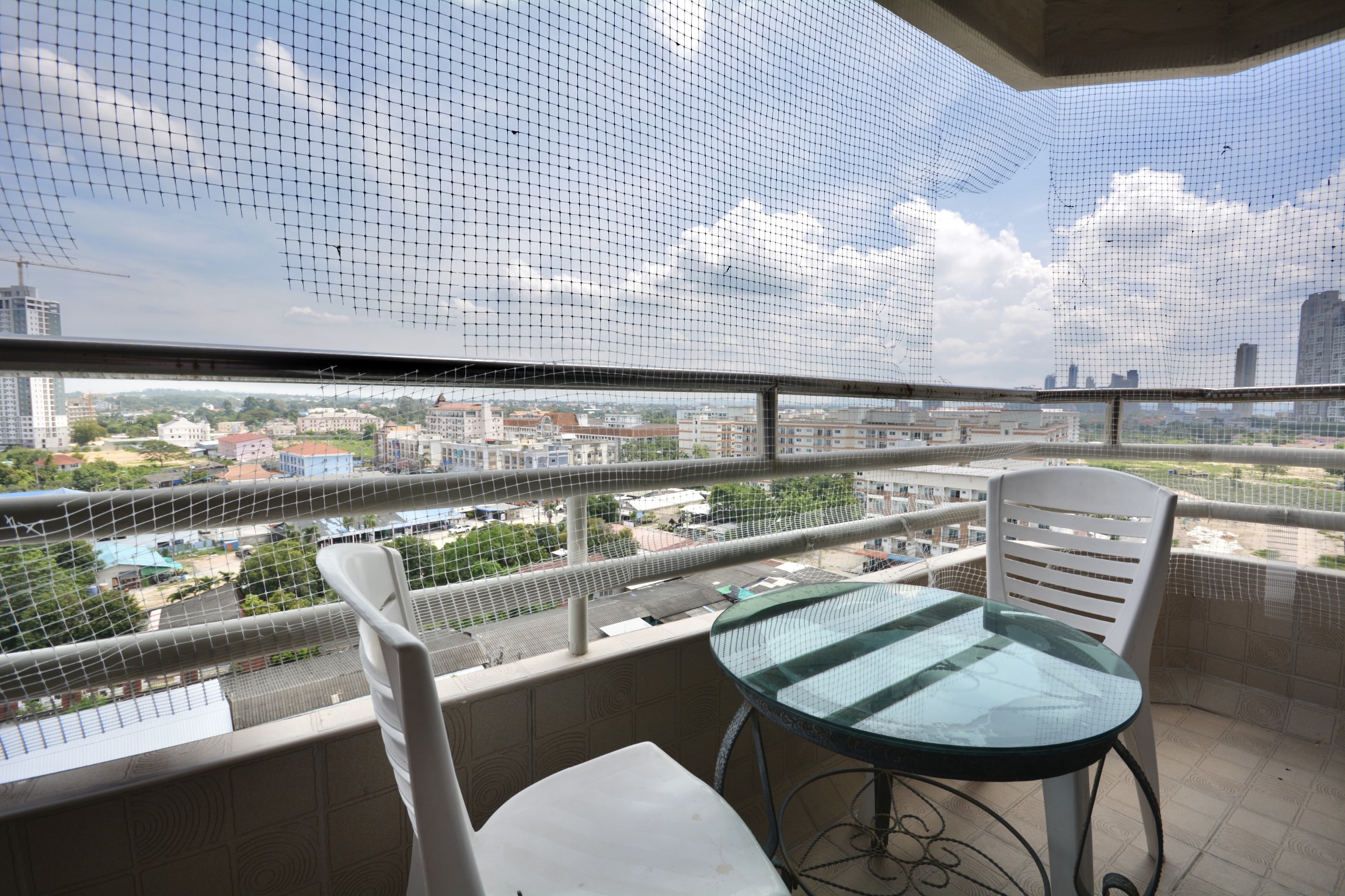 Angket/F10 2 BED · 1 BATH · 73 SQ M · 1 BALCONY · POOL VIEW 9