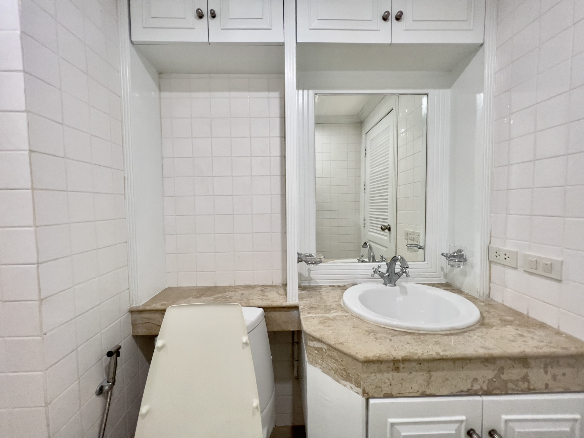 Peak Condo/F5 1 BED · 2 BATH · 105 SQ M · 1 BALCONY · CORNER CONDO · SEA VIEW 41
