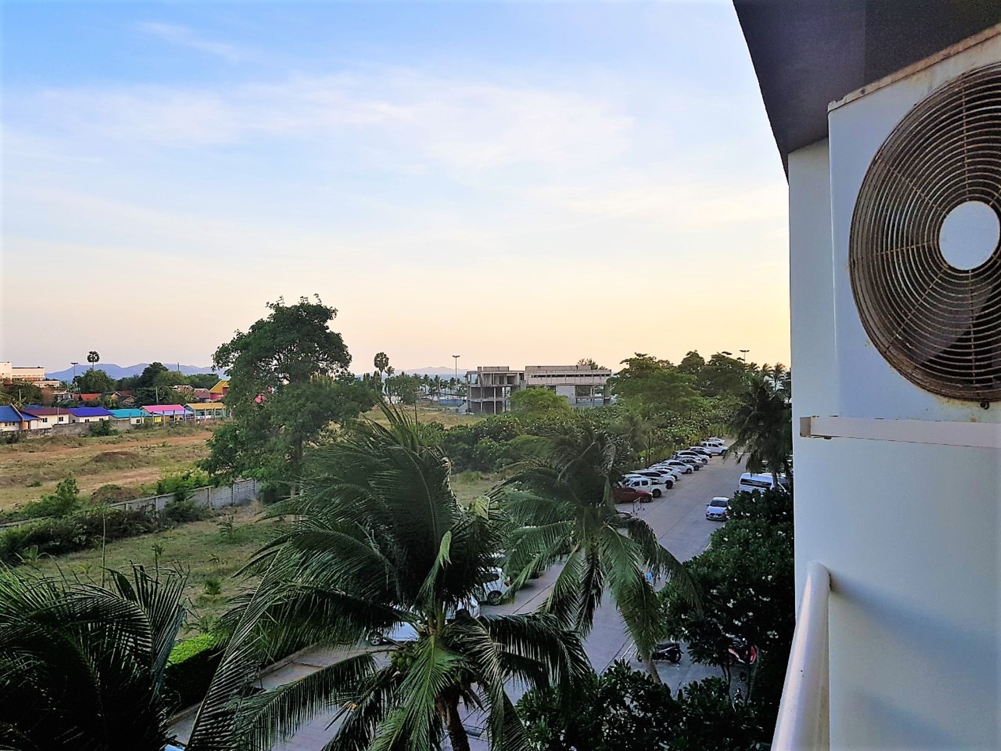 Jomtien Beach Condominium/S2/F4 STUDIO · 1 BATH · 34 SQM · 1 BALCONY 14