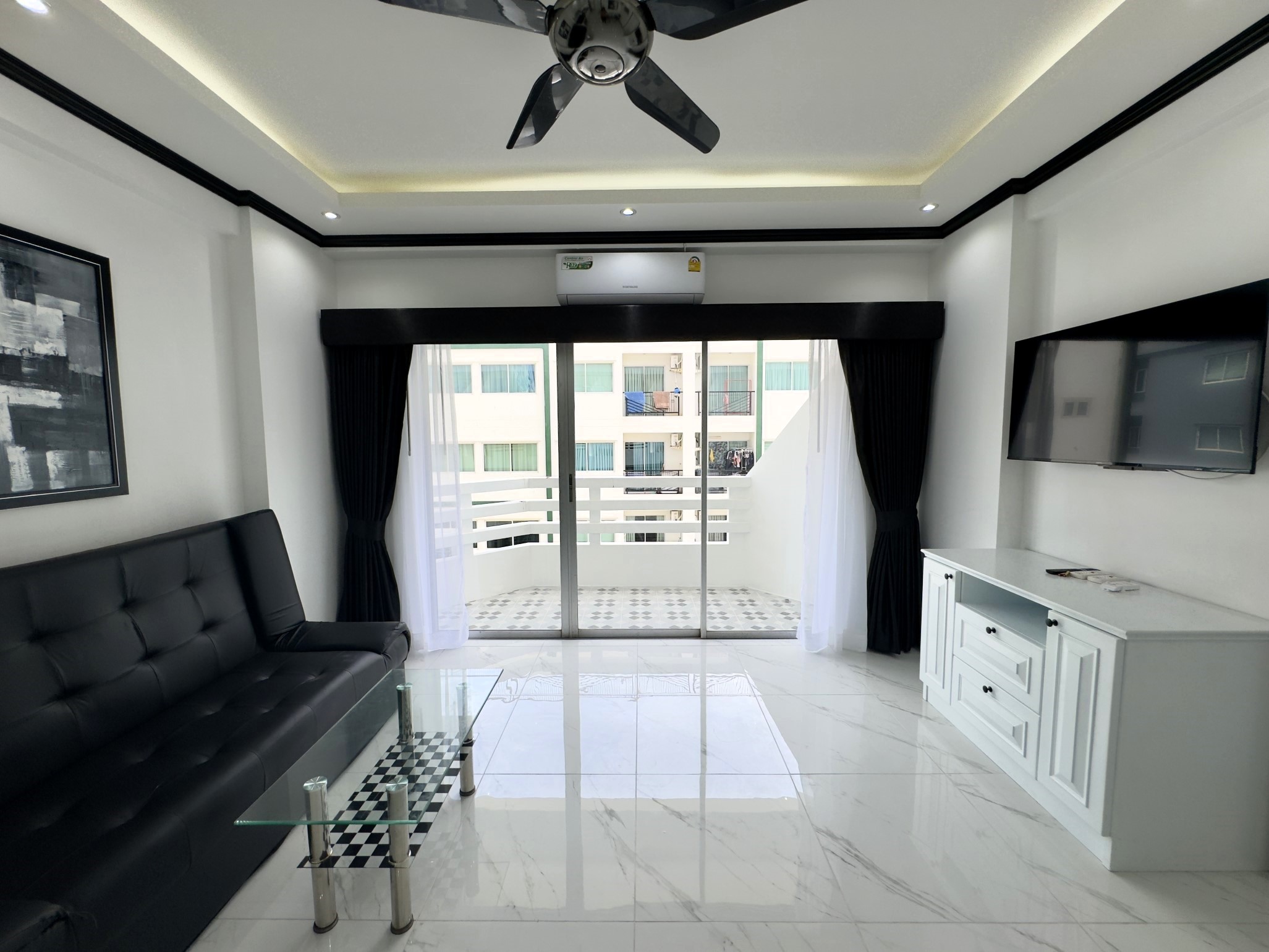 Pattaya Chain Condotel/F4 1 BED · 1 BATH · 53 SQ M · 2 BALCONIES · SEA VIEW 9