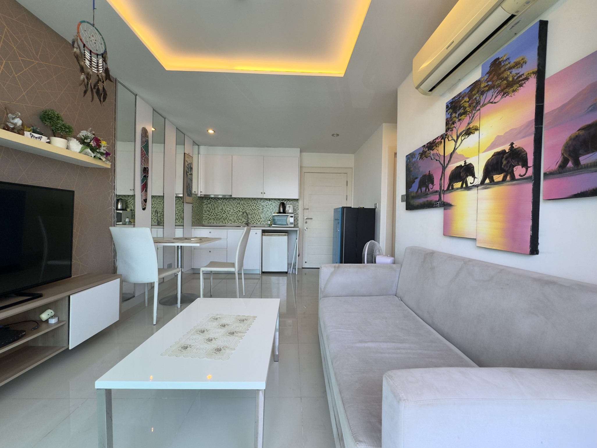 One Bedroom 35sqm Condo in Amazon Residence Jomtien 600 Meters from Beach 8