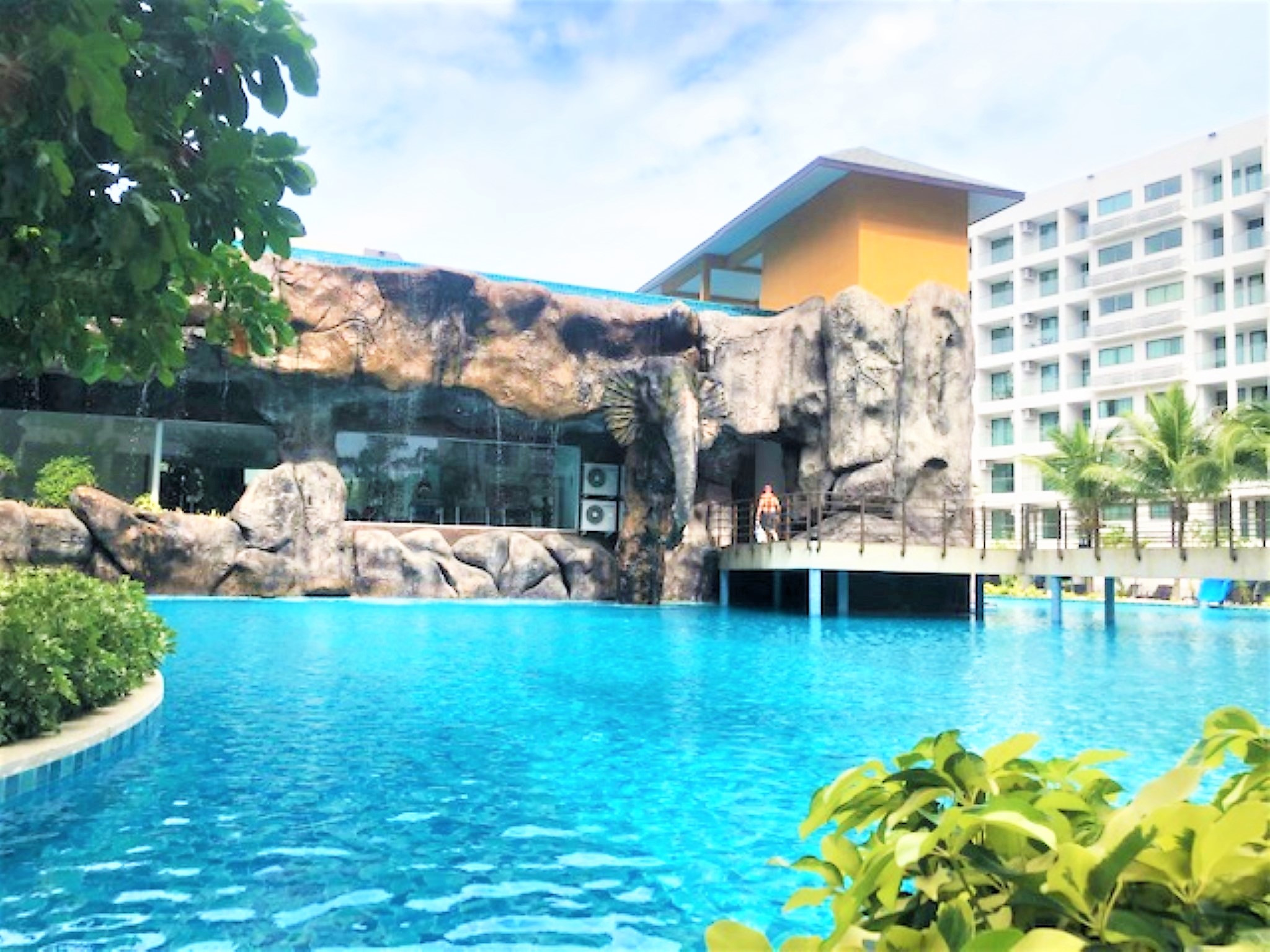 Laguna Beach Resort 3/F8 STUDIO · 1 BATH · 25 SQ M · 1 BALCONY 21
