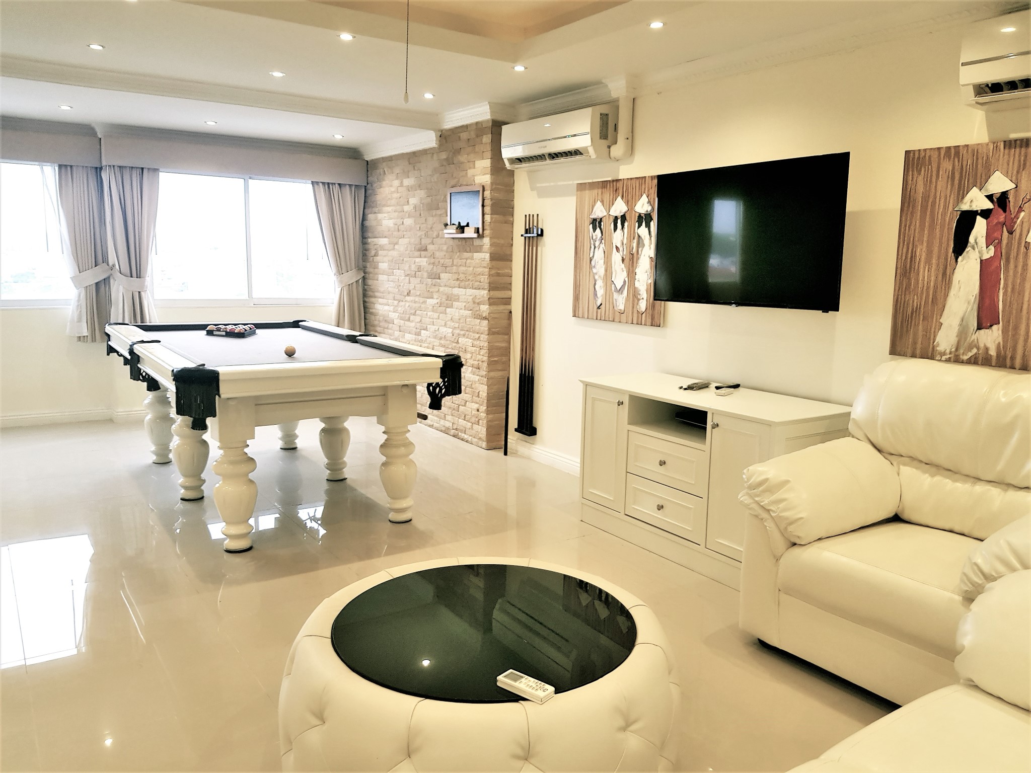 Rungfa/F10 2 BED · 3 BATH · 146 SQ M · LUXURY PENTHOUSE 8