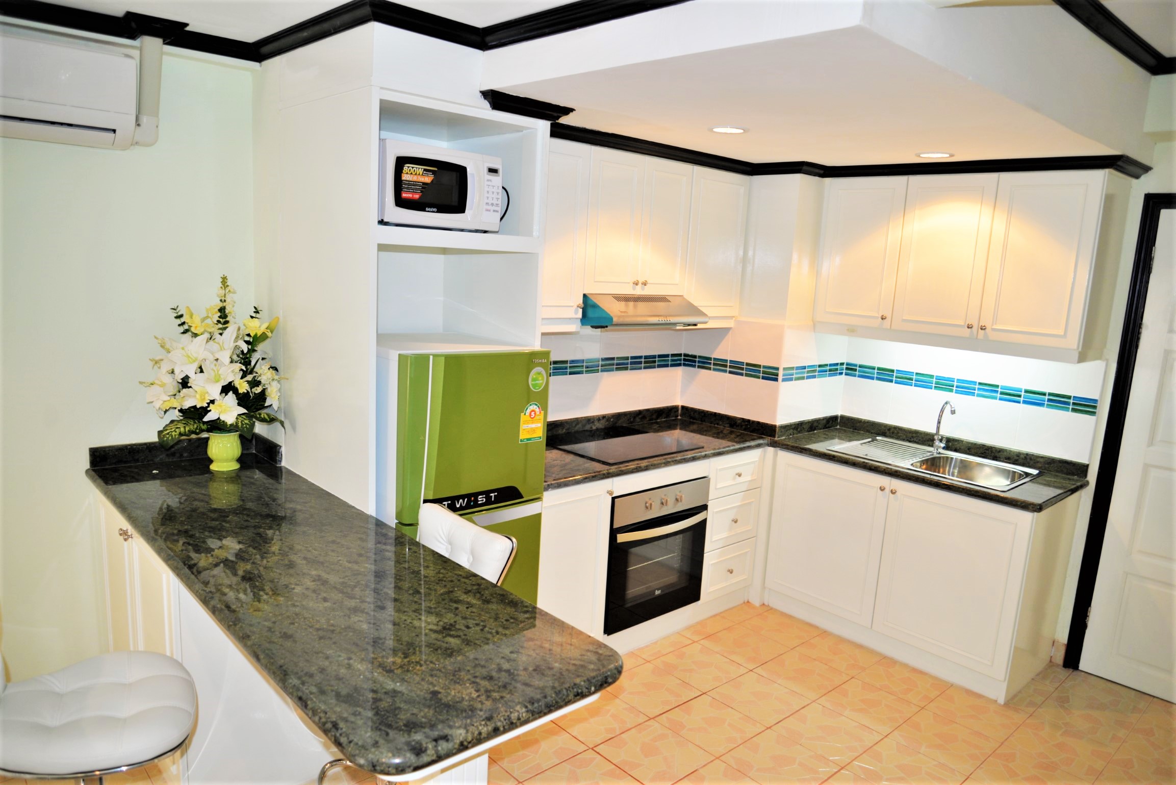 Jomtien Beach Condominium/A2/F5 1 BED · 1 BATH · 60 SQ M · 1 BALCONY 4