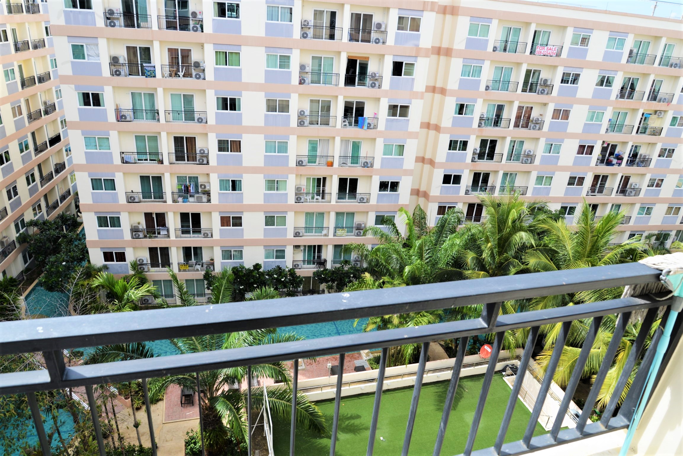 Park Lane/F8 STUDIO · 1 BATH · 36 SQ M · 1 BALCONY · POOL VIEW 9