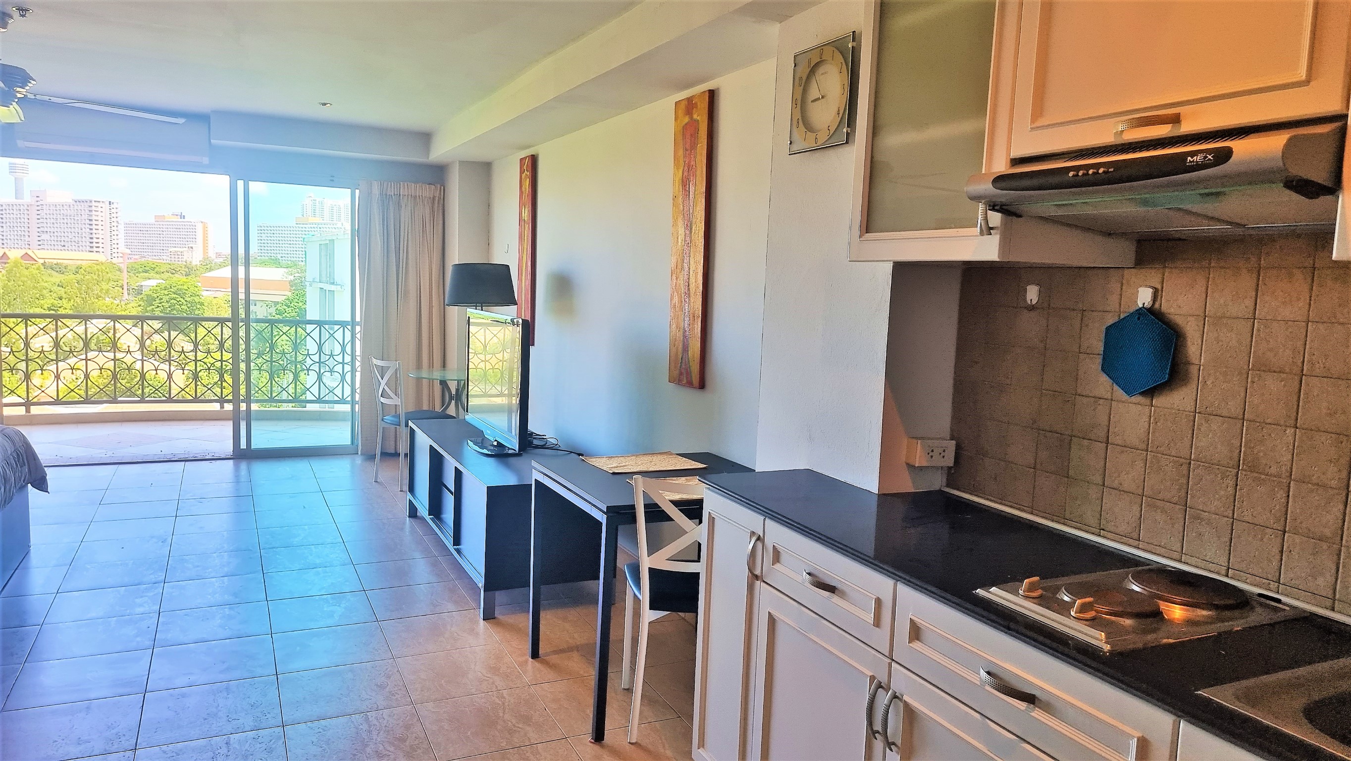 The Residence/F7 LARGE STUDIO · 1 BATH · 52 SQ M · BALCONY 9